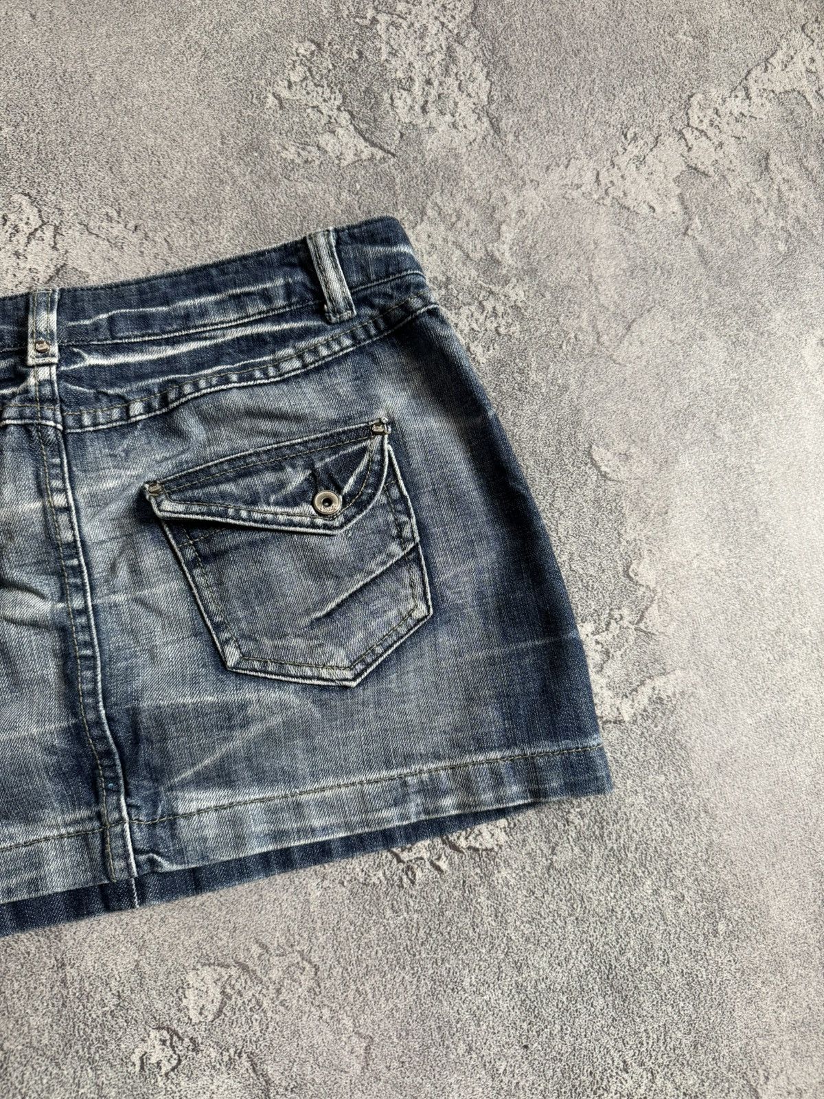 Japanese Brand Y2K avantgarde denim mini skirt hysteric glamour japanese Size 26" / US 2 / IT 38 - 6 Thumbnail