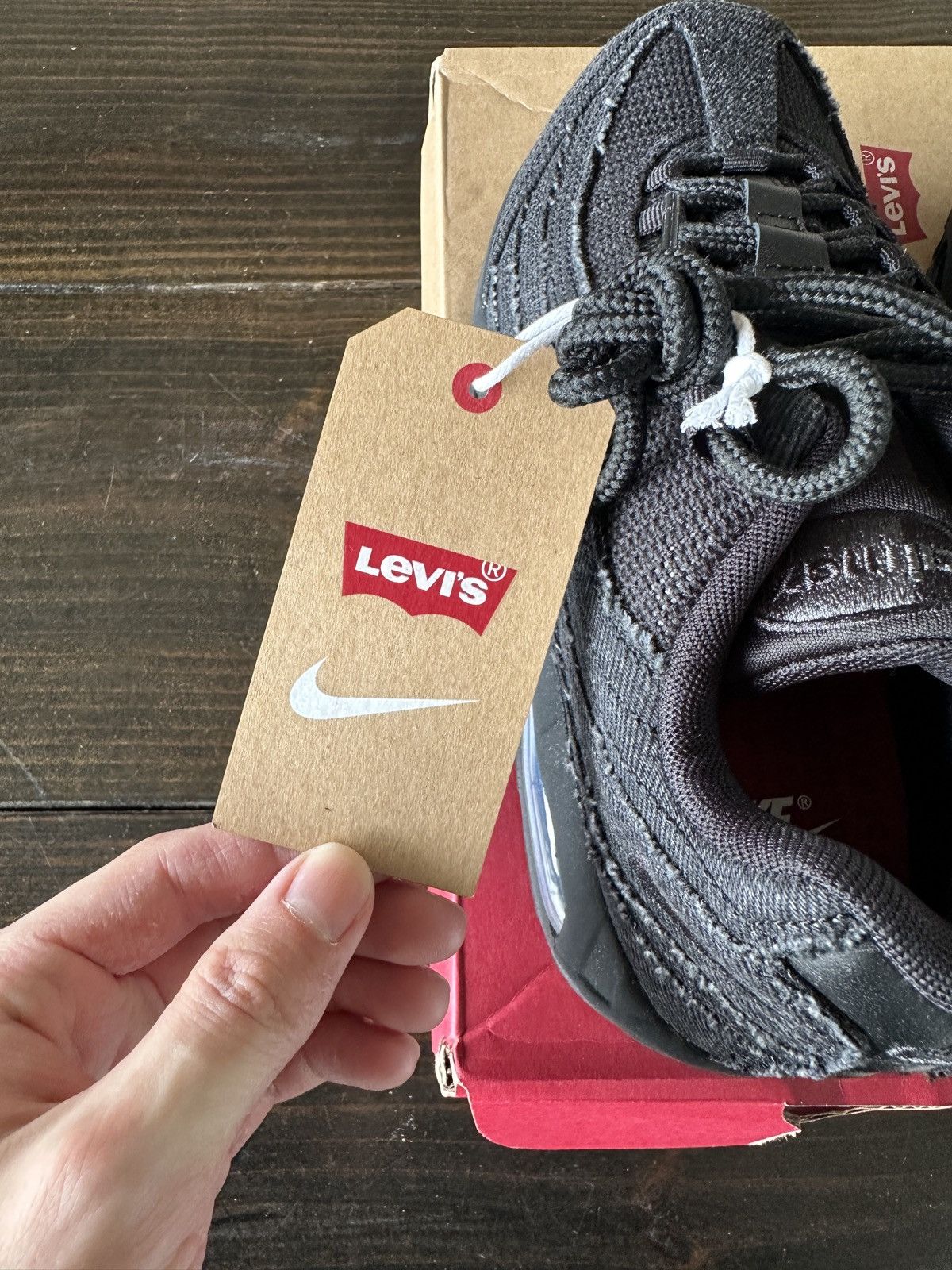 Levi's × Nike Levi’s x Nike Air Max 95 Denim Black Size US 8 / EU 41 - 10 Thumbnail