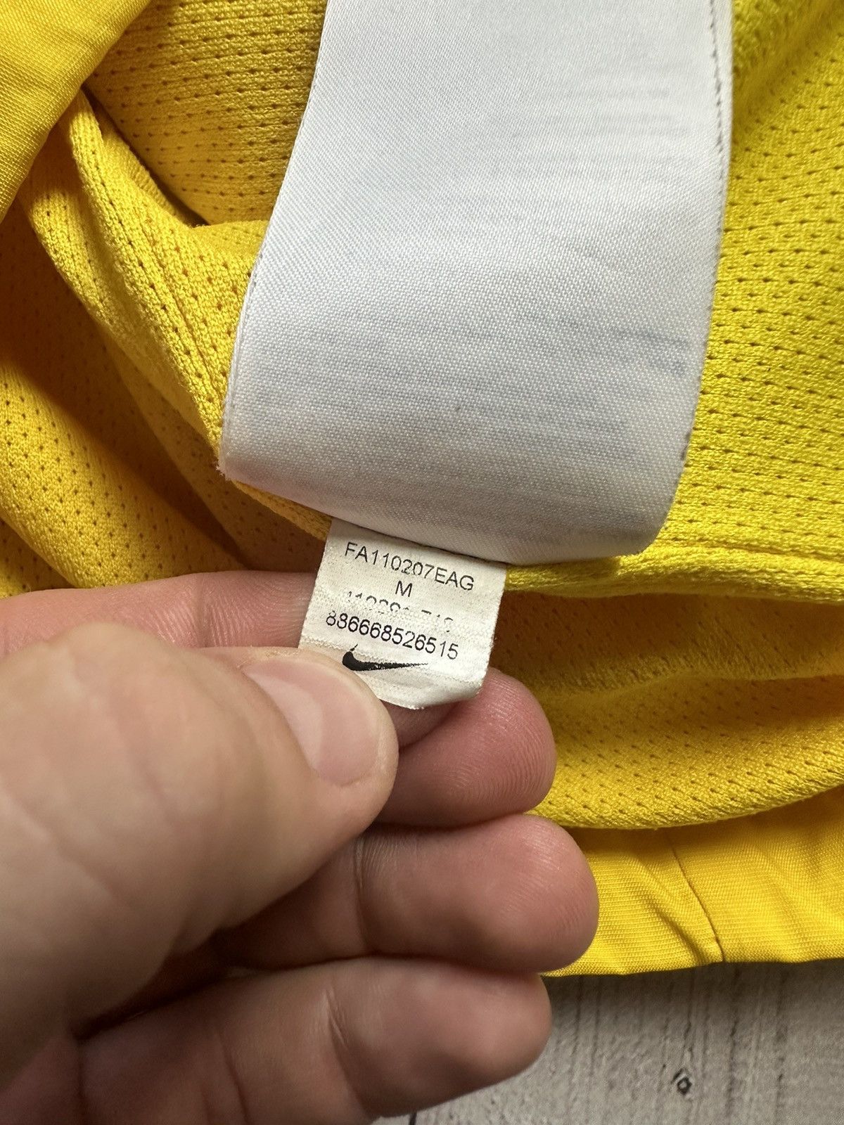 Nike × Vintage Vintage Nike Barcelona soccer track jacket size M yellow Size US M / EU 48-50 / 2 - 9 Thumbnail