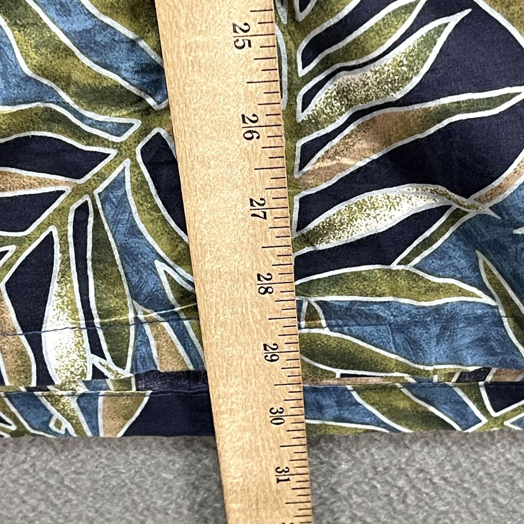 Hilo Hattie Hilo Hattie Hawaiian Shirt Mens Large Blue Green Leaf Print - Cotton - Button-Up Size US L / EU 52-54 / 3 - 6 Thumbnail