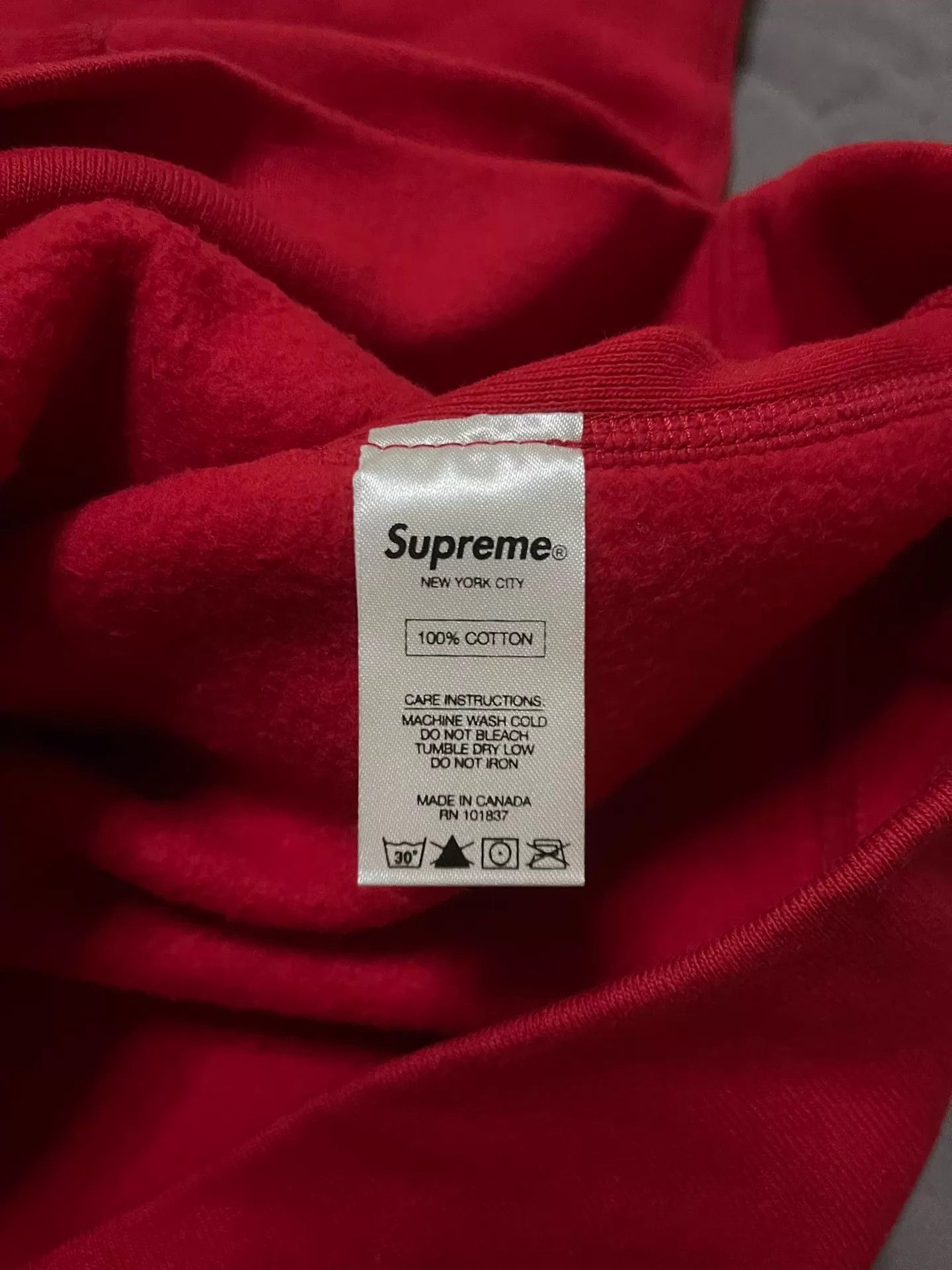 Supreme Supreme FW15 Red/Red Box Logo Crewneck S New w/ Tags Size US S / EU 44-46 / 1 - 4 Thumbnail