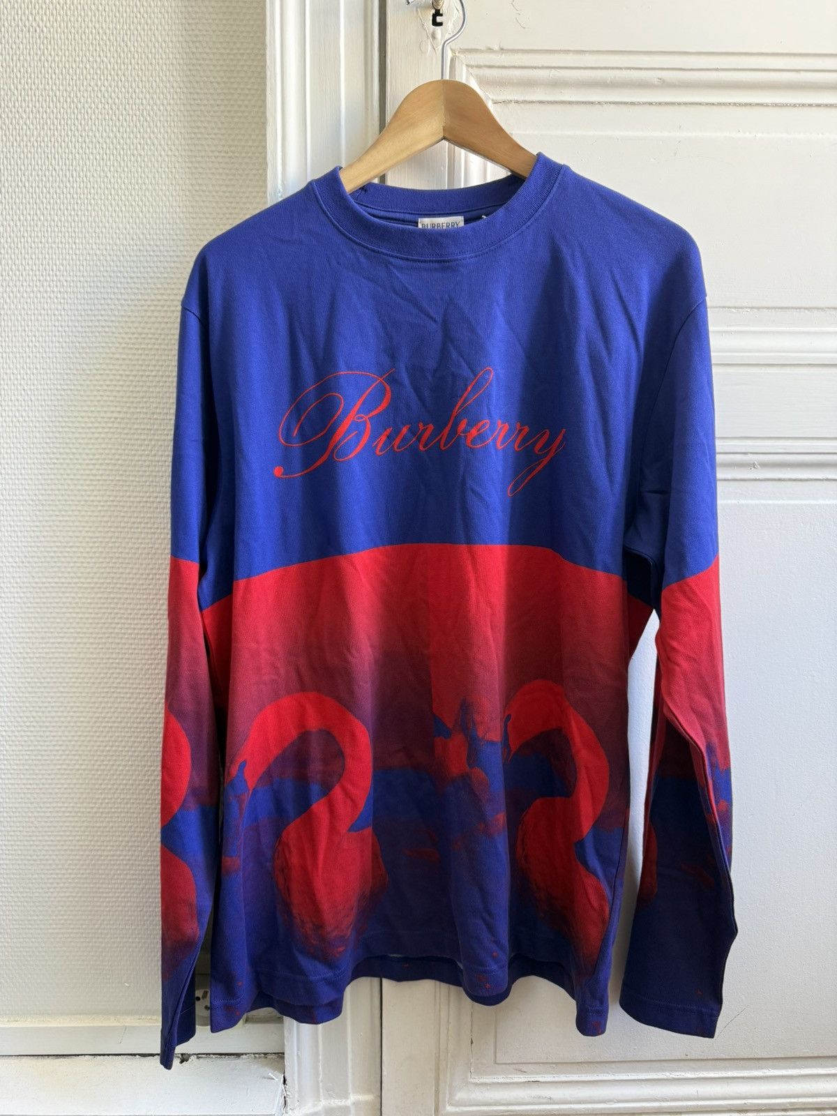 Burberry Burberry Swan Print longsleeve Size US M / EU 48-50 / 2 - 2 Thumbnail