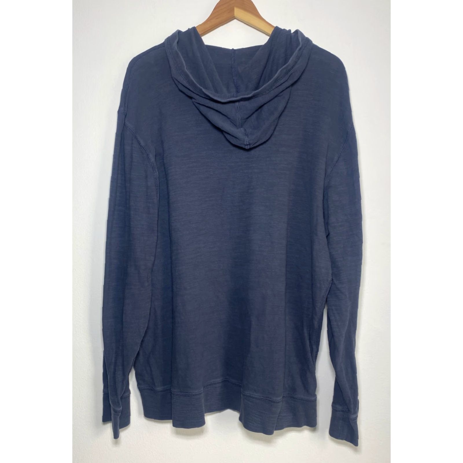 Faherty Faherty Men’s Hooded Sunwashed Midweight Organic Hoodie - Blue Nights 2XL Size US XXL / EU 58 / 5 - 4 Thumbnail