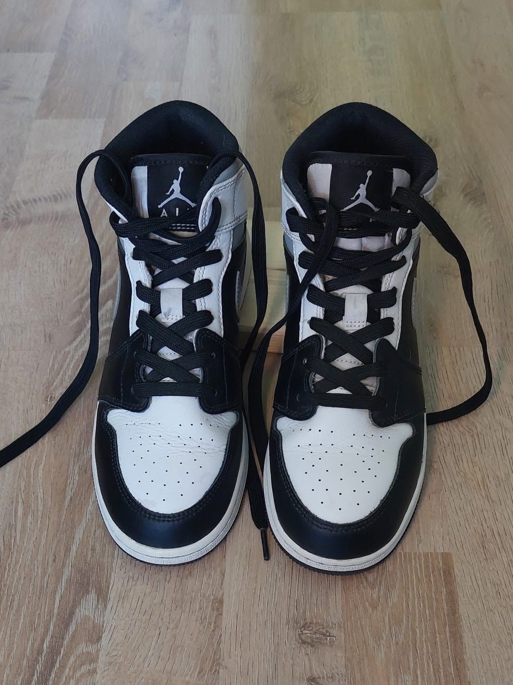 Nike Air Jordan 1 mid Size US 9.5 / IT 39.5 - 7 Thumbnail