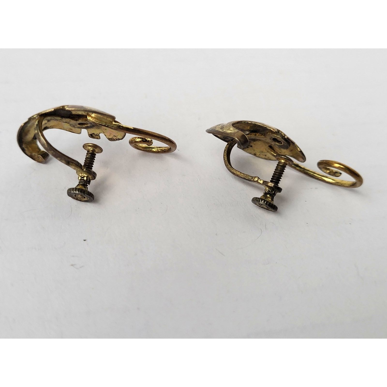 Other Antique Sterling Leaf Earrings Gold Plate Screw On 1940s Size ONE SIZE - 4 Thumbnail