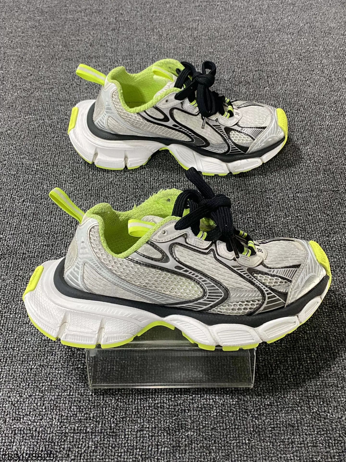Balenciaga Balenciaga 3XL vintage distressed dad shoe sneakers size 38 Size US 7.5 / IT 37.5 - 3 Thumbnail
