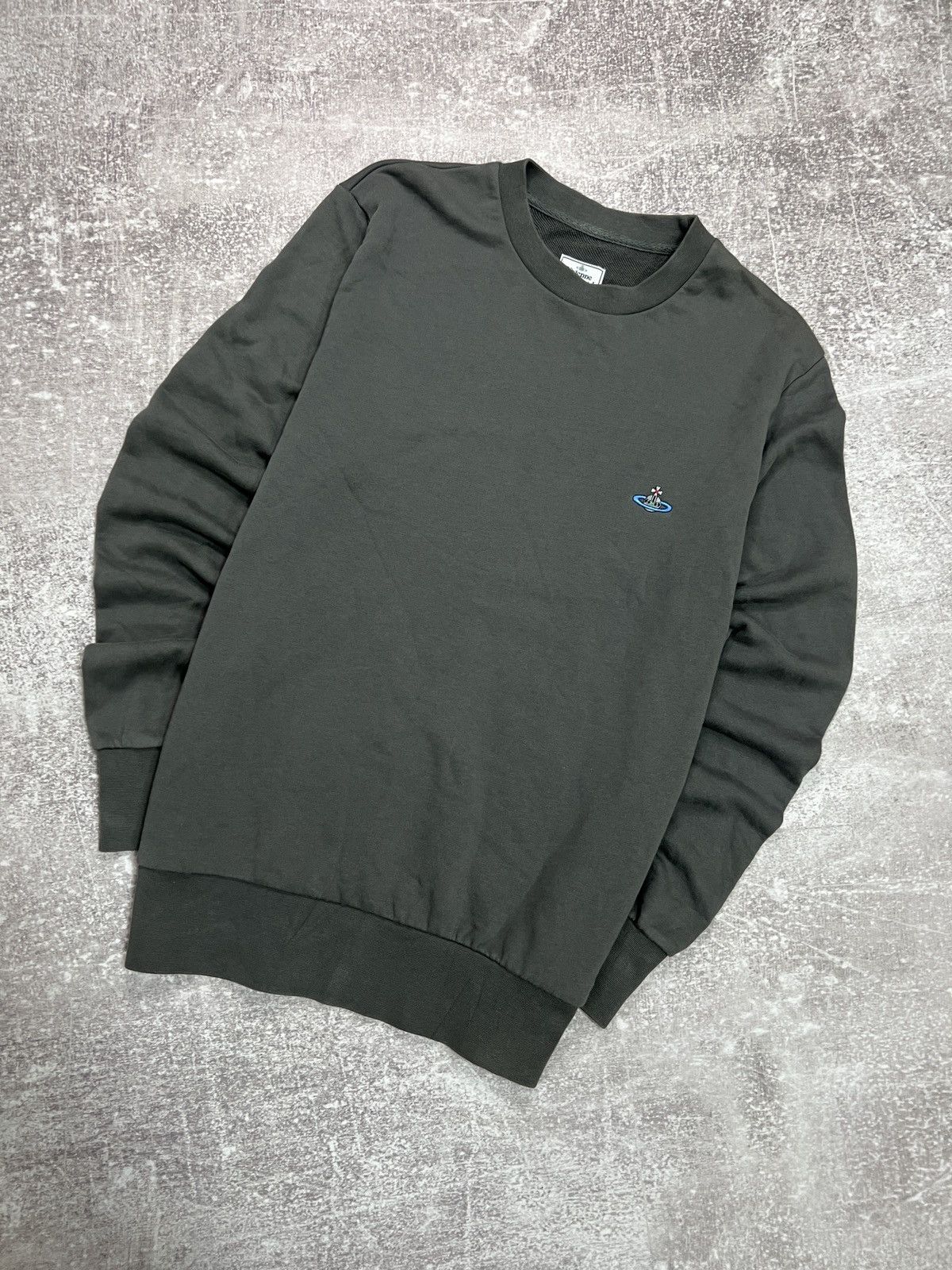 Vivienne Westwood Vintage Vivienne Westwood Sweatshirt Orb Logo Basic Pullover Size US M / EU 48-50 / 2 - 1 Thumbnail