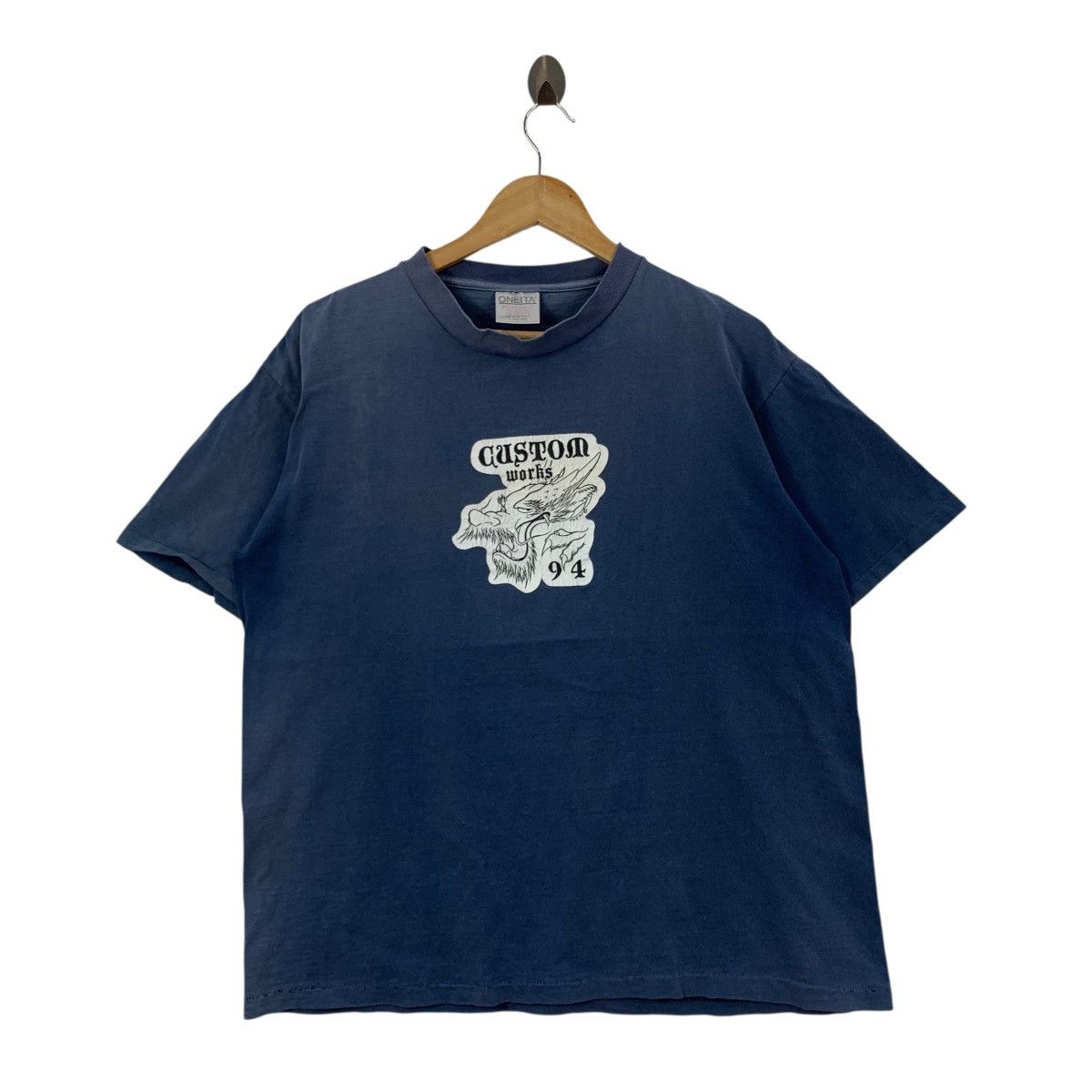 Vintage Vintage CUSTOM WORKS 1994 Surfing Surf Skateboard Tshirt Size US L / EU 52-54 / 3 - 1 Thumbnail