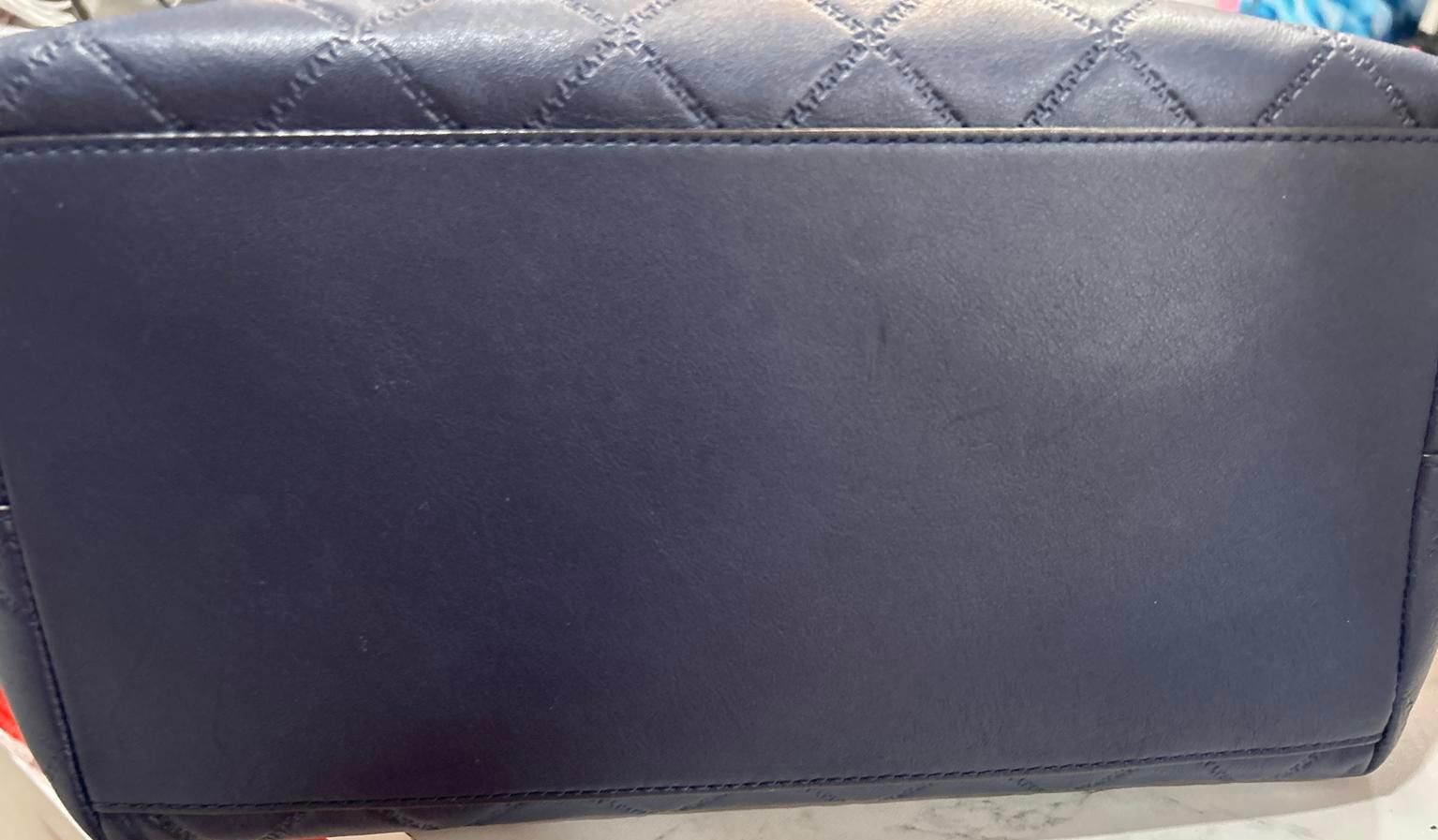 Designer Navy Tory Burch Georgia Quilted Tote Bag Size ONE SIZE - 8 Thumbnail