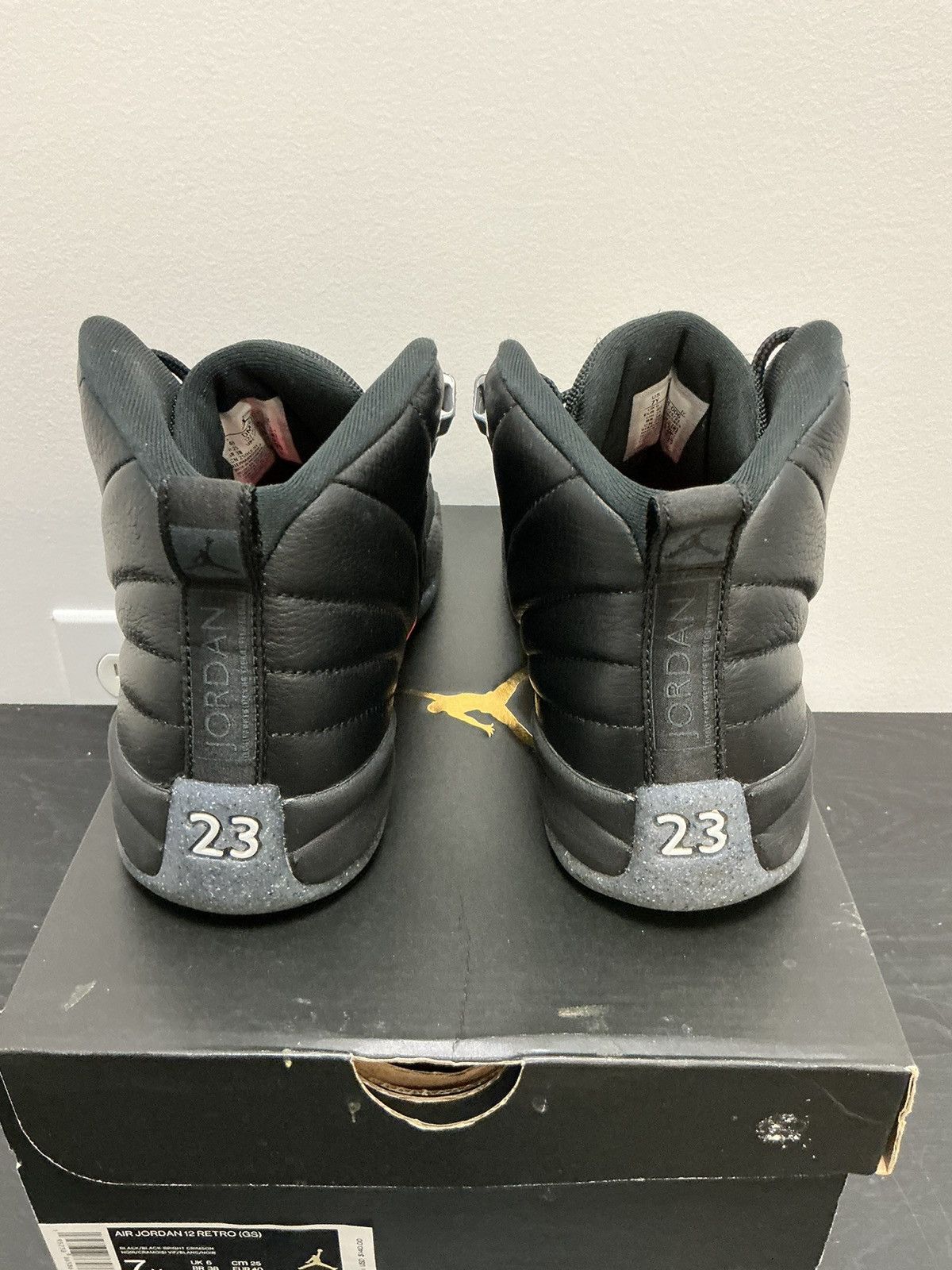 Jordan Brand Jordan 12 utilities (gs) Size US 7 / EU 40 - 4 Thumbnail