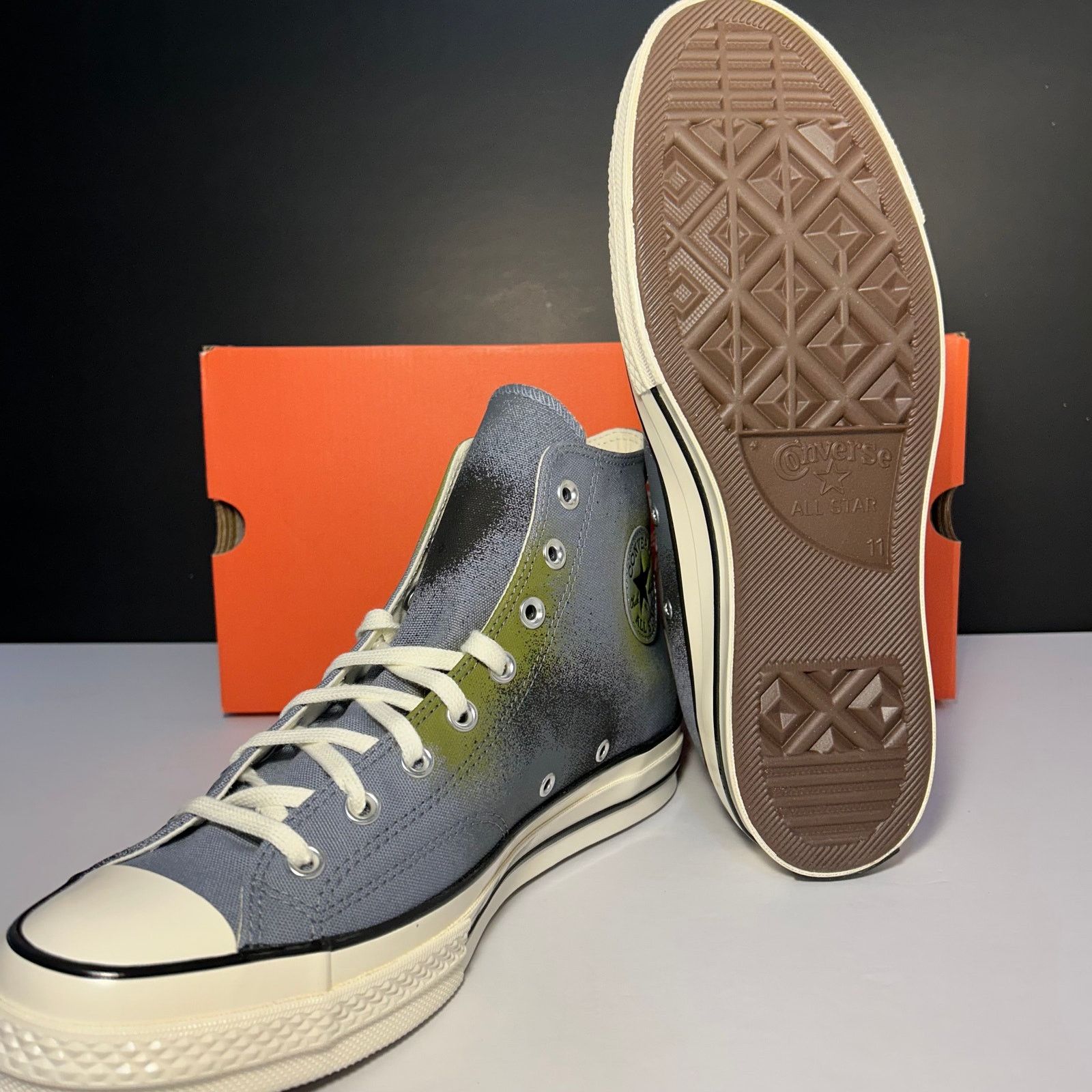Converse Converse Chuck 70 Hi "Spray Paint" Lunar Grey Men 12 A03433C Size US 12 / EU 45 - 7 Thumbnail
