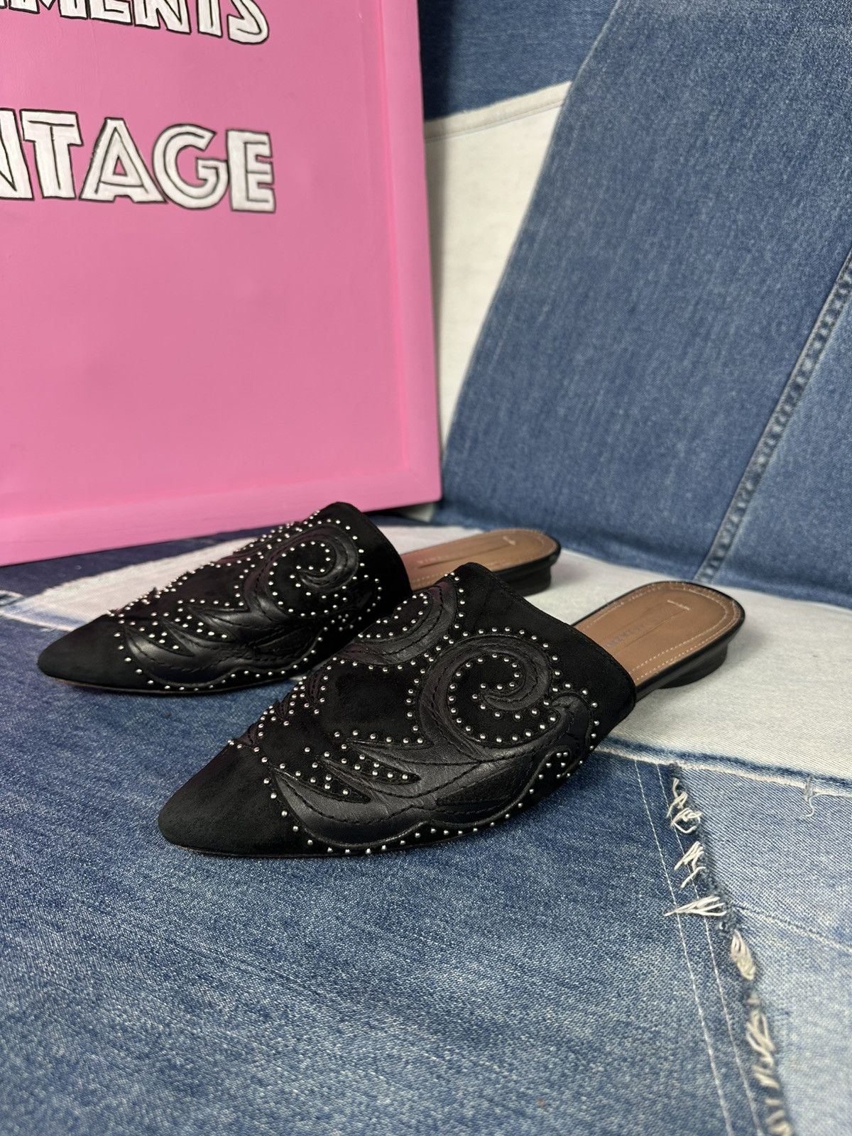 Bcbgmaxazria BCBGMAXAZRIA Nola Mules Suede Leather Black Flat Size US 8.5 / IT 38.5 - 1 Thumbnail
