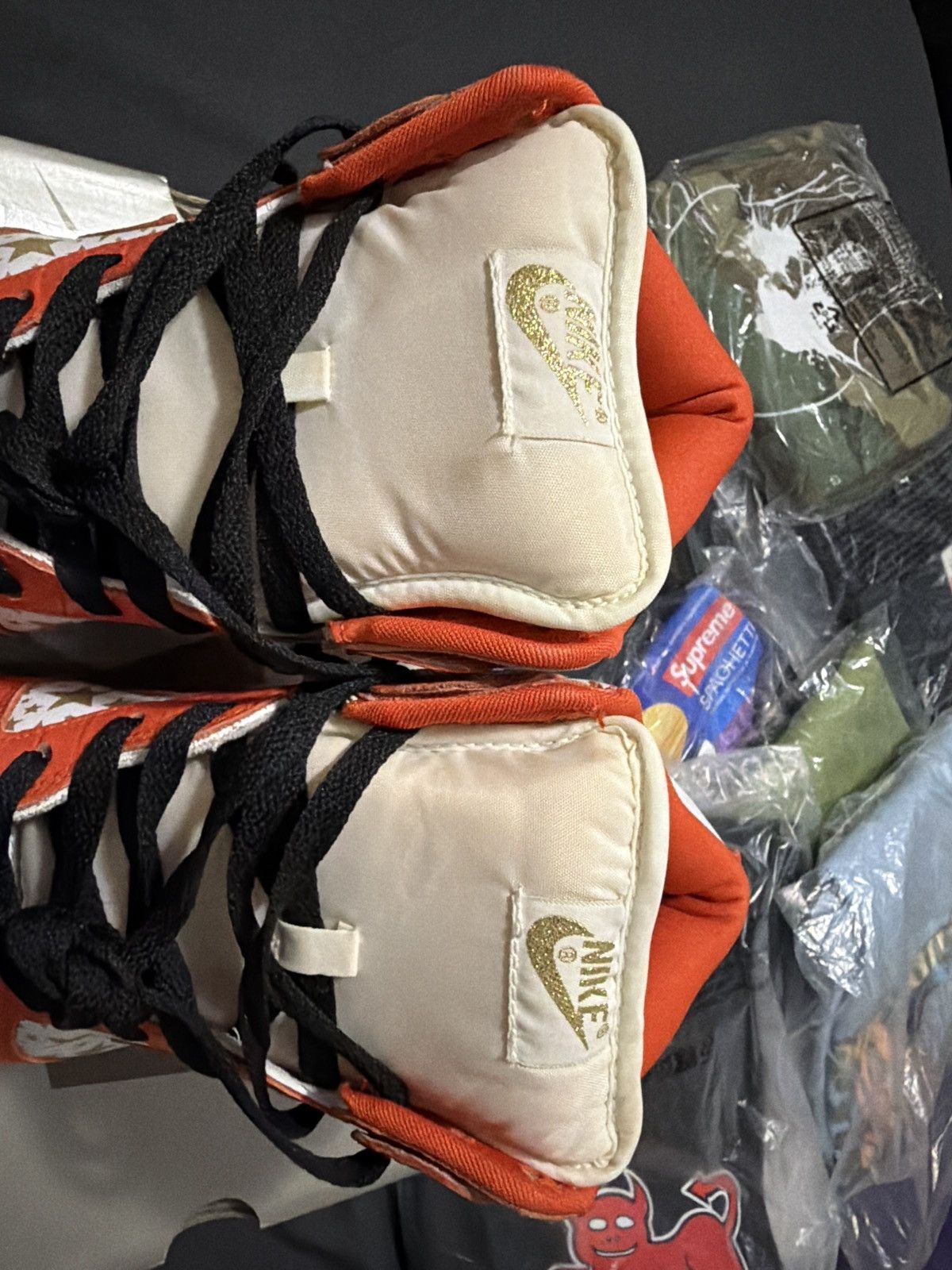 Nike × Supreme Supreme Dunk High Orange Stars Size US 10 / EU 43 - 5 Thumbnail