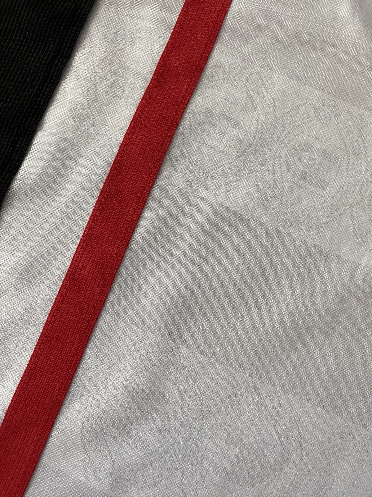 Umbro × Vintage Manchester United 1997 - 1999 shirt jersey Umbro Yorke #19 Size US M / EU 48-50 / 2 - 6 Thumbnail