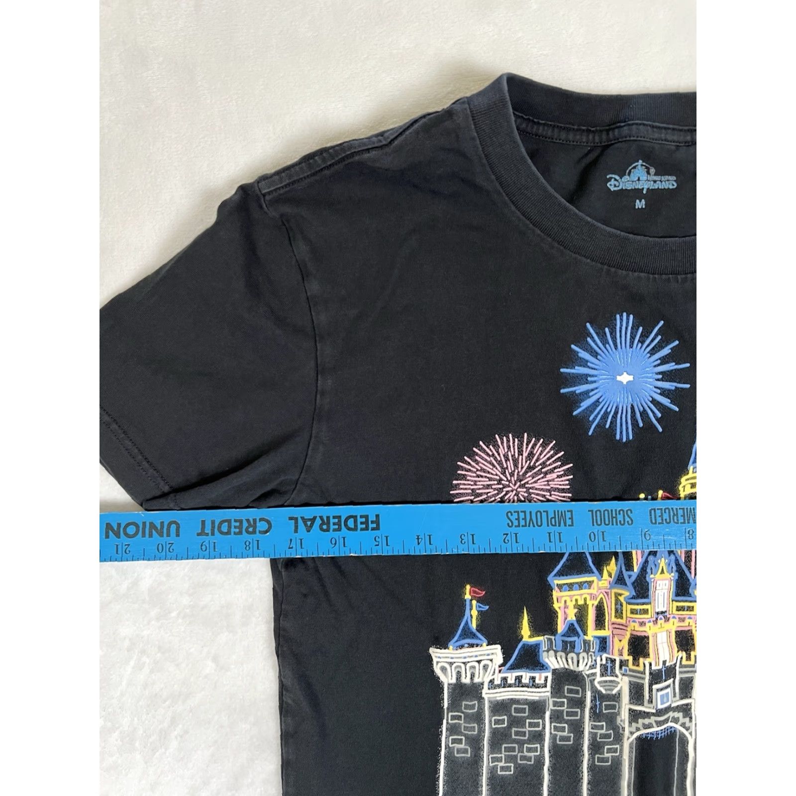 Disney VINTAGE Disney Hong Kong Disneyland T-Shirt Women’s M Black Cotton Pullover Short Sleeve Mickey Mouse Castle Neon 90s Cartoon Designer Womens Size M / US 6-8 / IT 42-44 - 4 Thumbnail