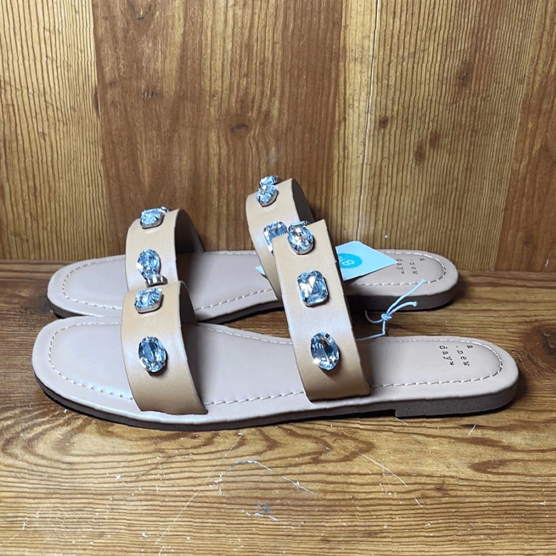 Vintage VINTAGE? No. Just rearrange: A new day Womens Brit Sandals Slip On Rhinestones Tan 8.5 Sandal Strappy Size 8 1/2 NEW Size US 9 / IT 39 - 4 Thumbnail