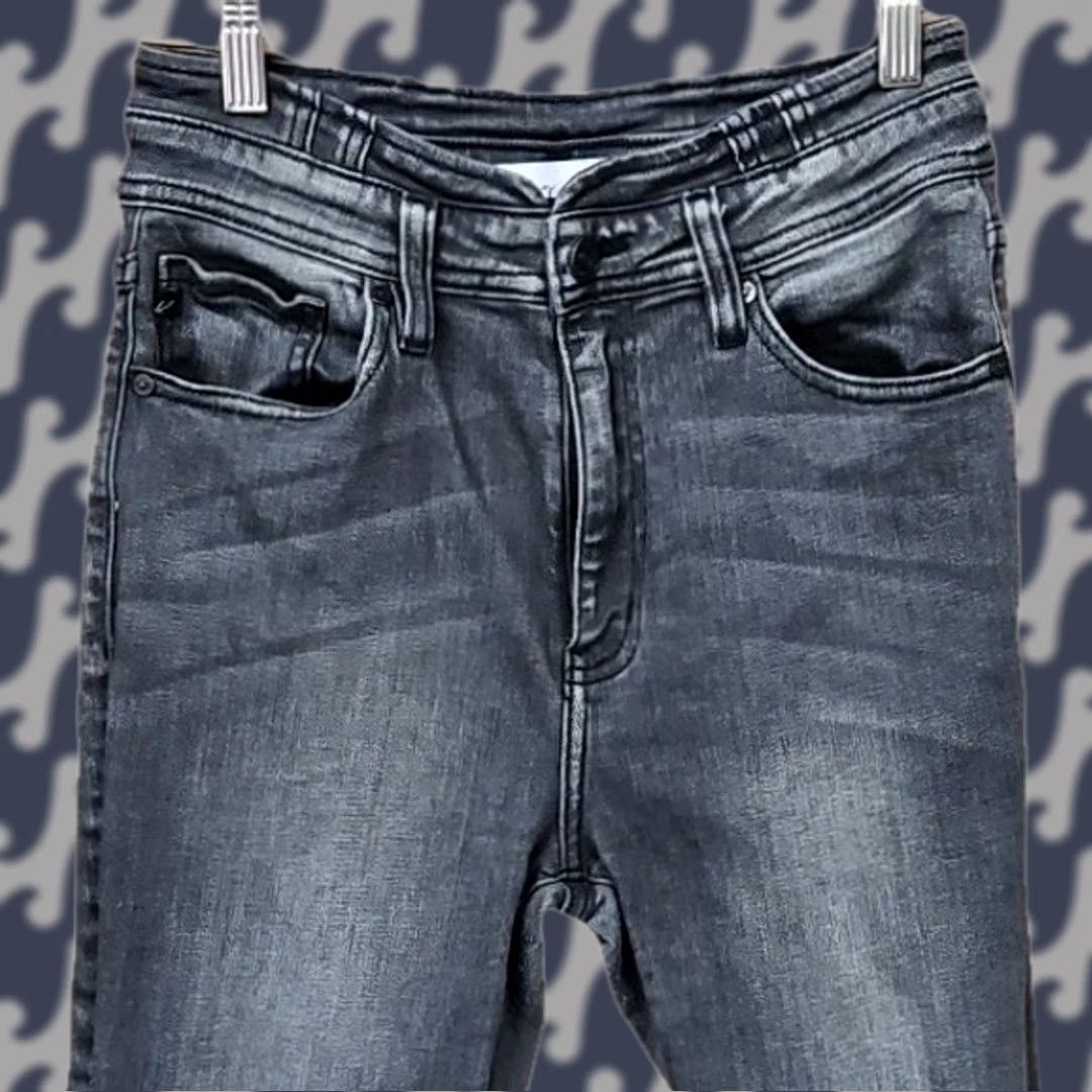 Vintage KanCan Skinny Jeans Charcoal Gray Black Size 28 Stretch Pockets High rise Women Denim 26in Inseam 28in Dark Wash Regular Size 28" / US 6 / IT 42 - 1 Thumbnail