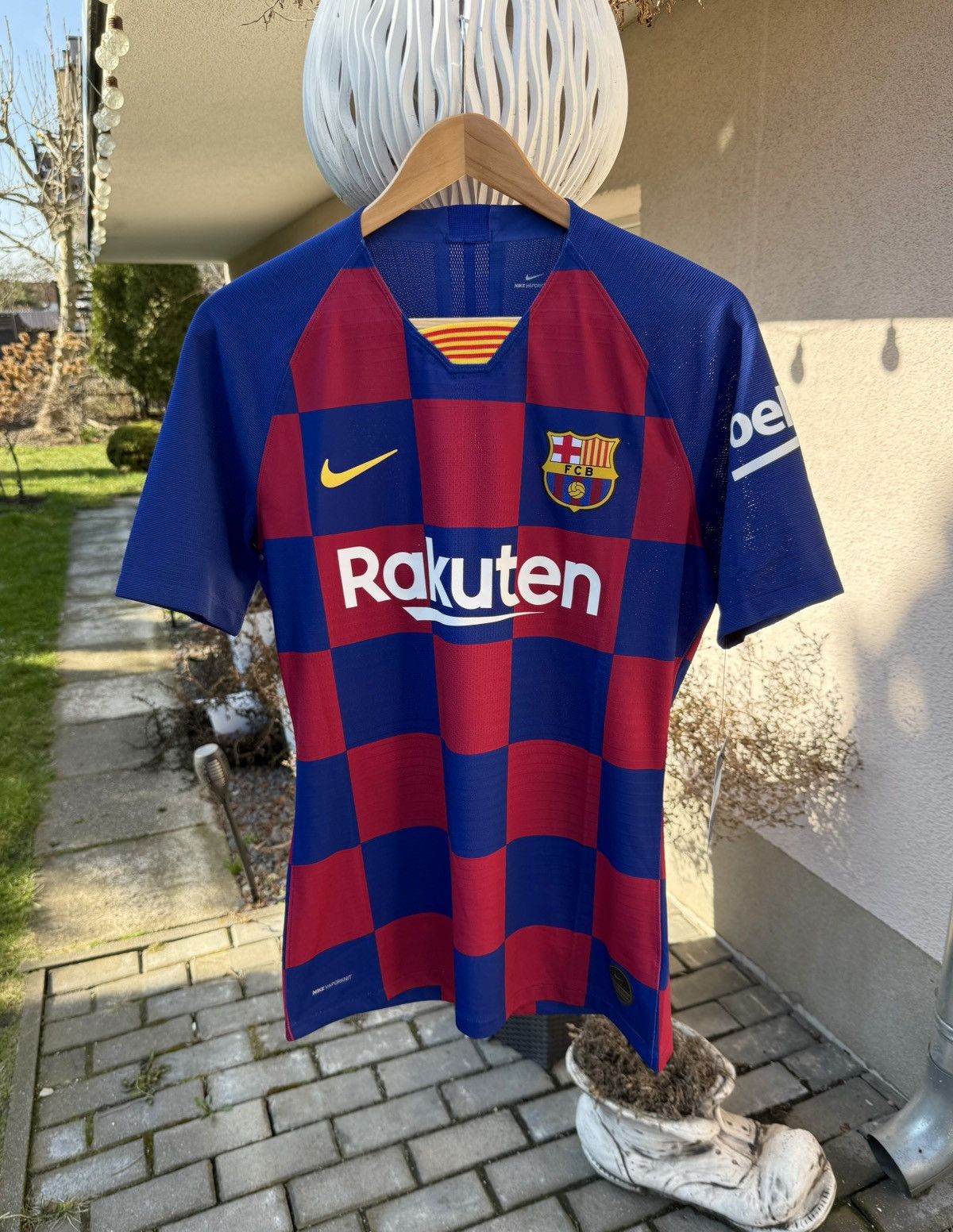 Nike Nike FC Barcelona 2019/20 Home Player Issue Soccer Jersey Size US M / EU 48-50 / 2 - 1 Thumbnail