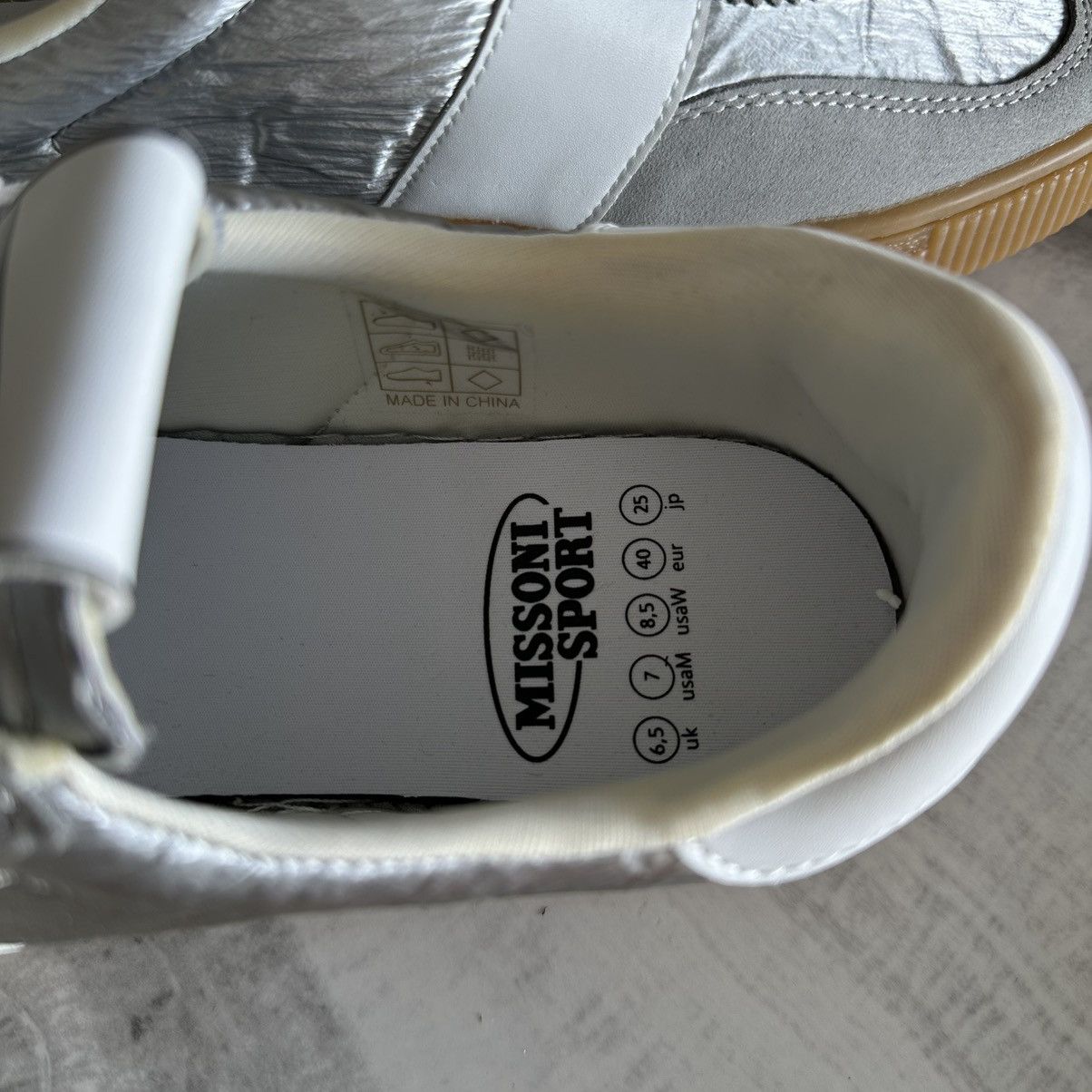 Missoni MISSONI SPORT 25MM Retro Low Top Platform Silver Sneakers Size US 8.5 / IT 38.5 - 8 Thumbnail