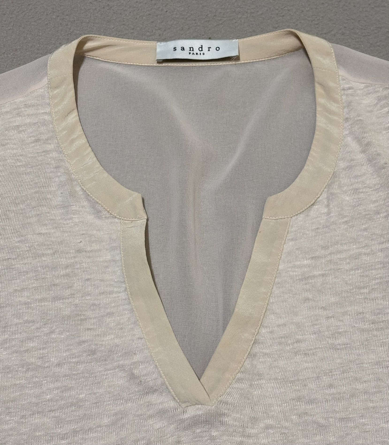 Sandro Sandro V-neck Ecru blouse Linen Silk Size L / US 10 / IT 46 - 8 Thumbnail