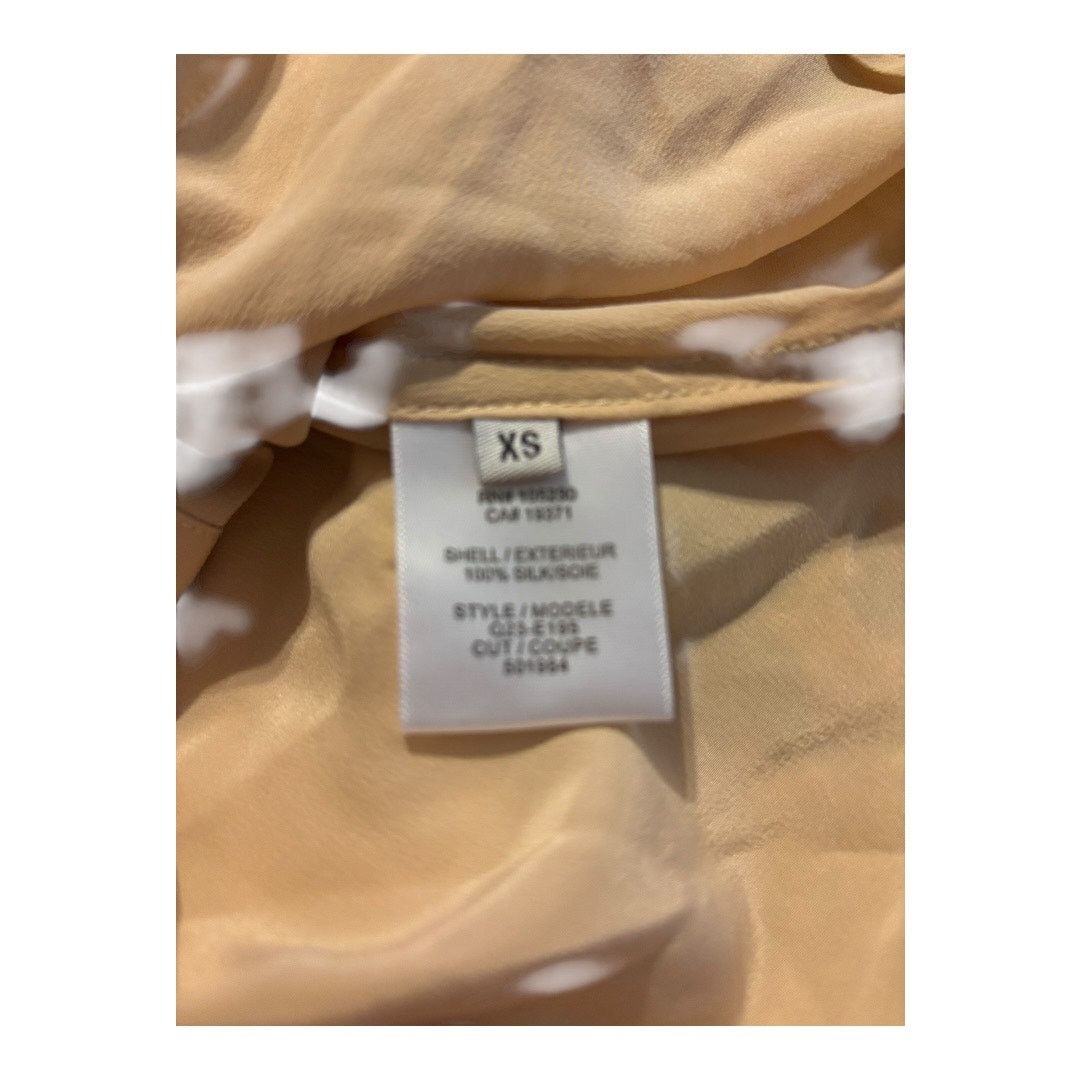 Joie Joie Jeans Peach Silk Button Down Blouse Size XS Size XS / US 0-2 / IT 36-38 - 3 Thumbnail