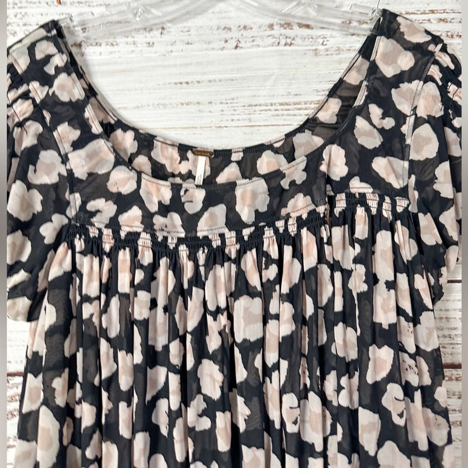 Free People Free People Mesh Animal Print Crop Top, EUC, Size XS Size XS / US 0-2 / IT 36-38 - 5 Thumbnail
