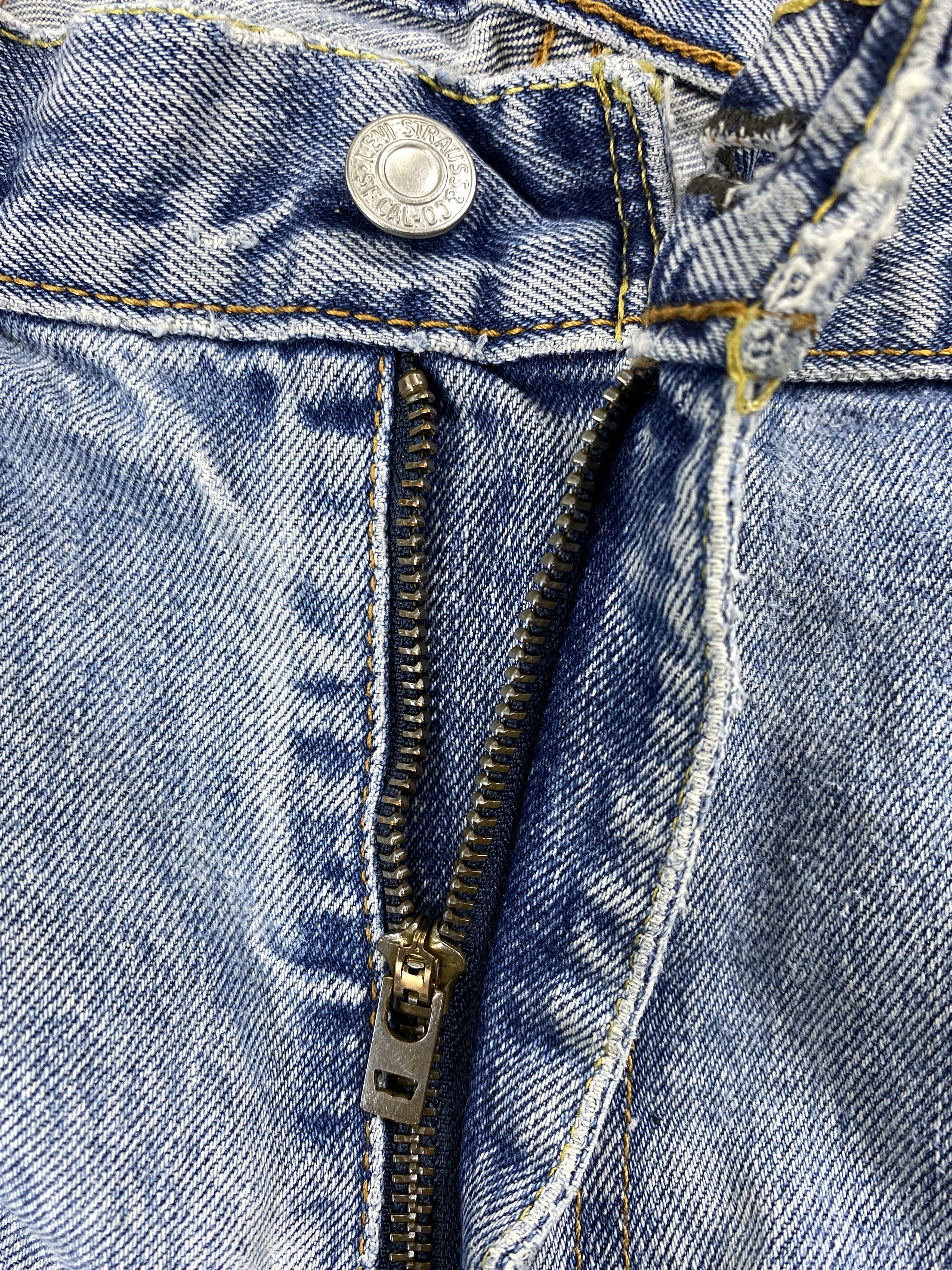 Levi's Mid Blue Vintage Levi's 550 Jeans 36x30.5 Denim -SJ036 Size US 36 / EU 52 - 6 Thumbnail