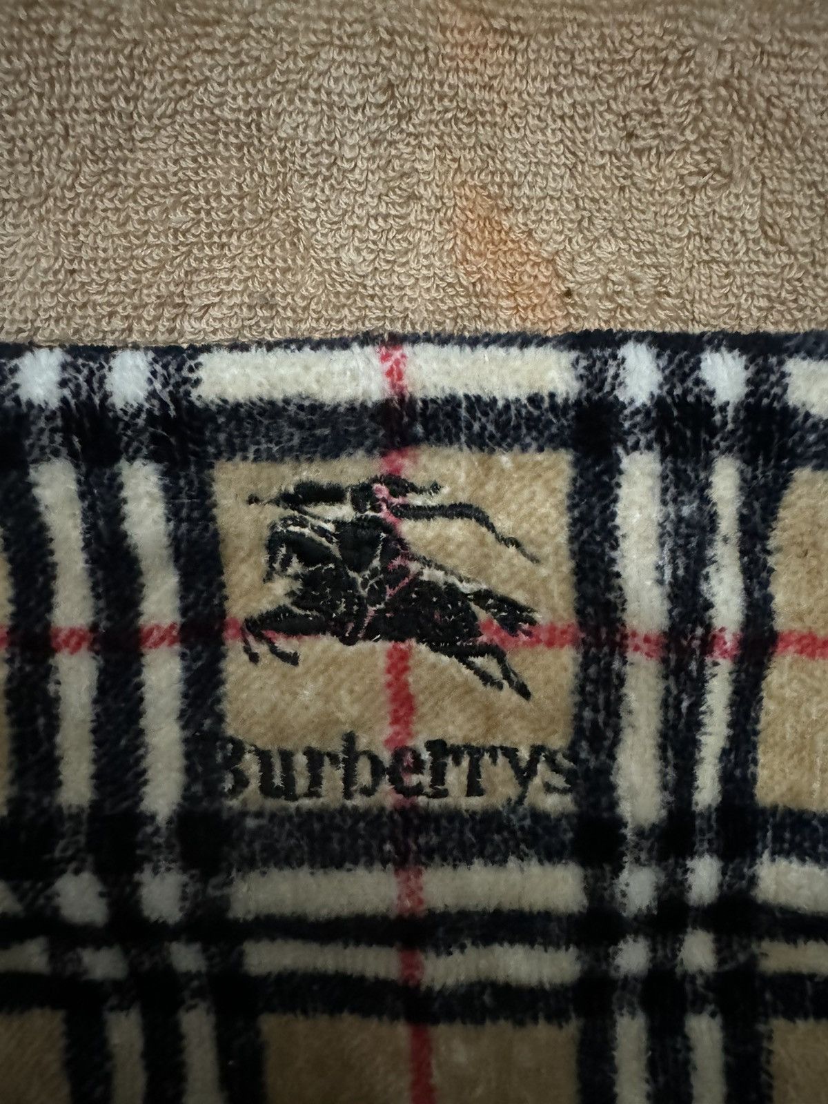 Burberry × Japanese Brand × Vintage Vintage Burberry Handkerchief Pocket Square Bandana Size ONE SIZE - 5 Thumbnail