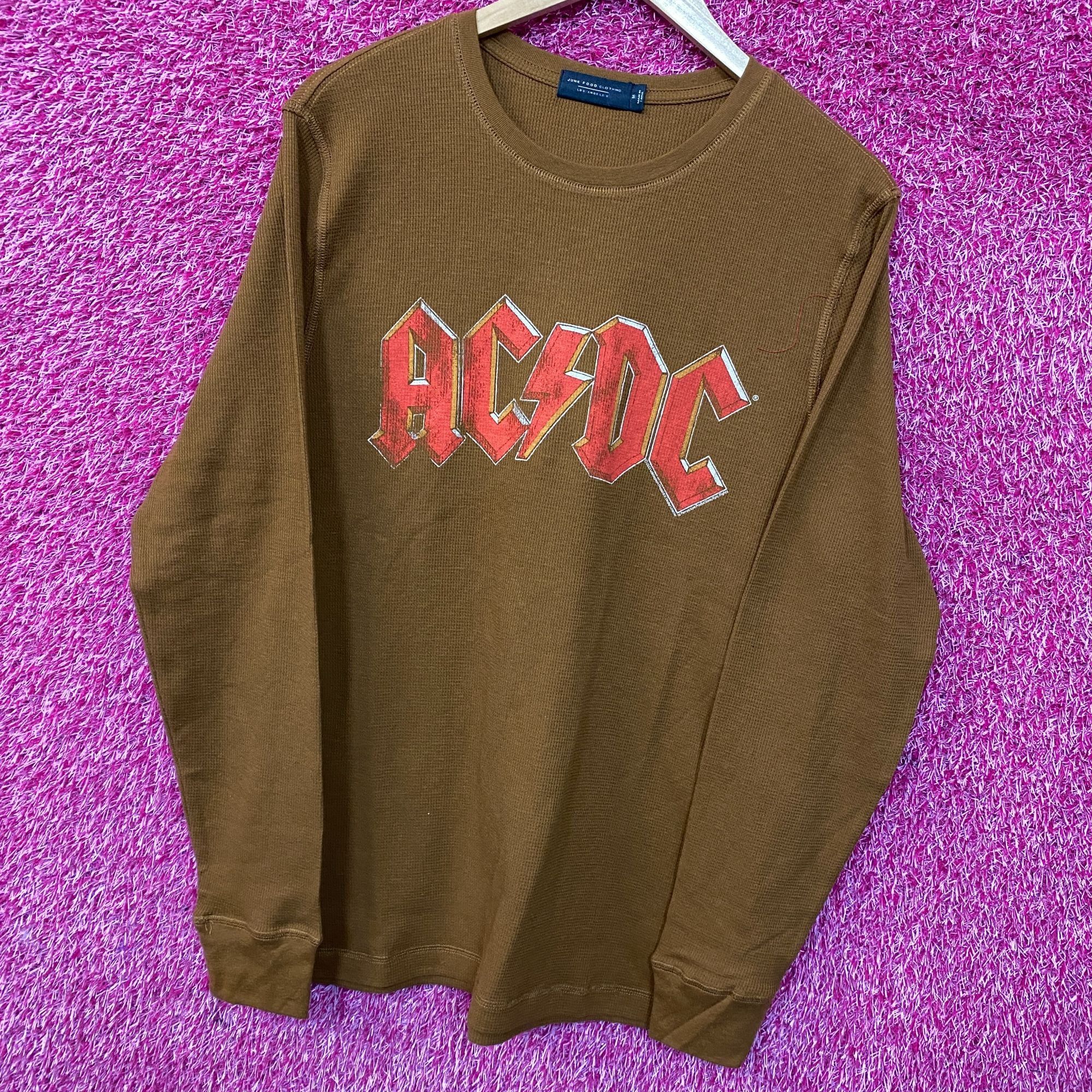 Junk Food Junk Food Clothing AC/DC Back in Black Tour Waffle Knit Pull Size US M / EU 48-50 / 2 - 3 Thumbnail