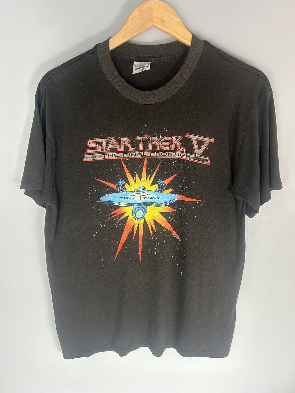 Vintage Vintage 1989 Star Trek The Final Frontier Tee Size US XL / EU 56 / 4 - 1 Thumbnail