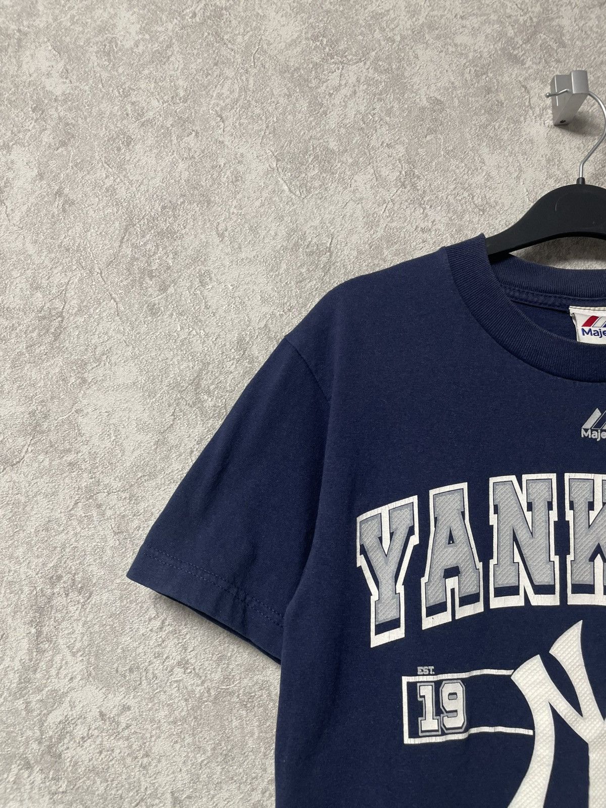 New York Yankees Vintage New York Yankees Majestic T-Shirt Baseball MLB Size US S / EU 44-46 / 1 - 4 Thumbnail