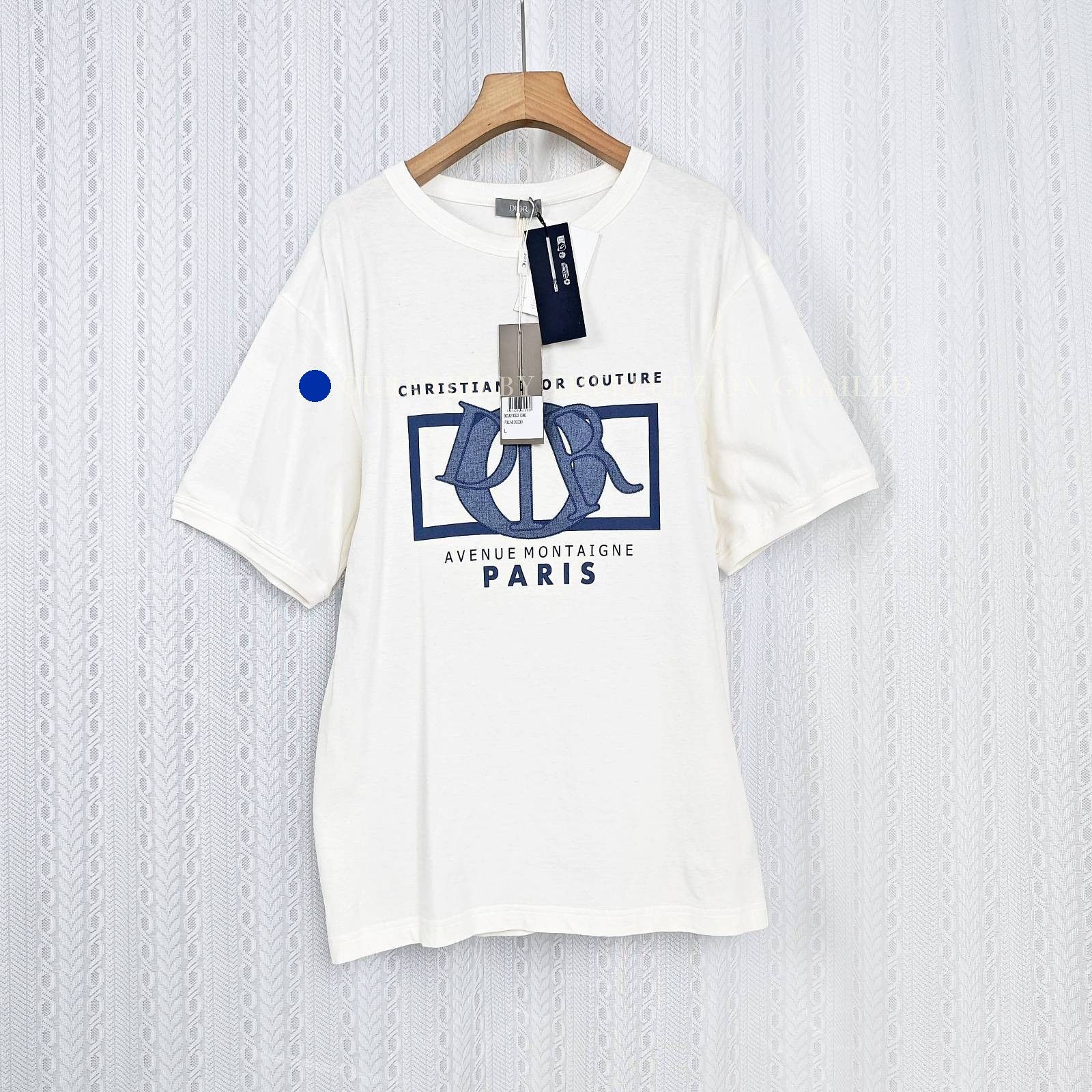 Dior Stylish Logo Graphic T-Shirt in White Size US L / EU 52-54 / 3 - 1 Thumbnail
