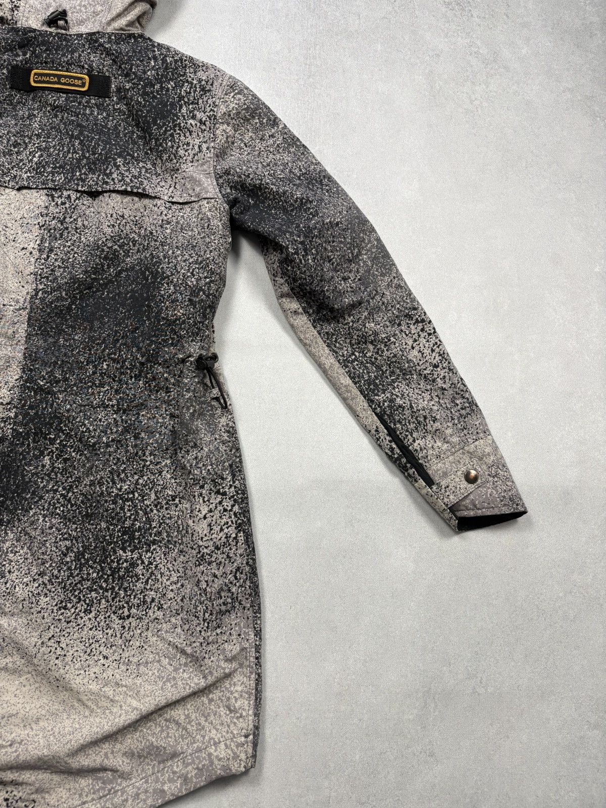 Canada Goose Canada Goose Brossard Jacket Sandstorm Camo Black XS 2401L Size XS / US 0-2 / IT 36-38 - 20 Thumbnail