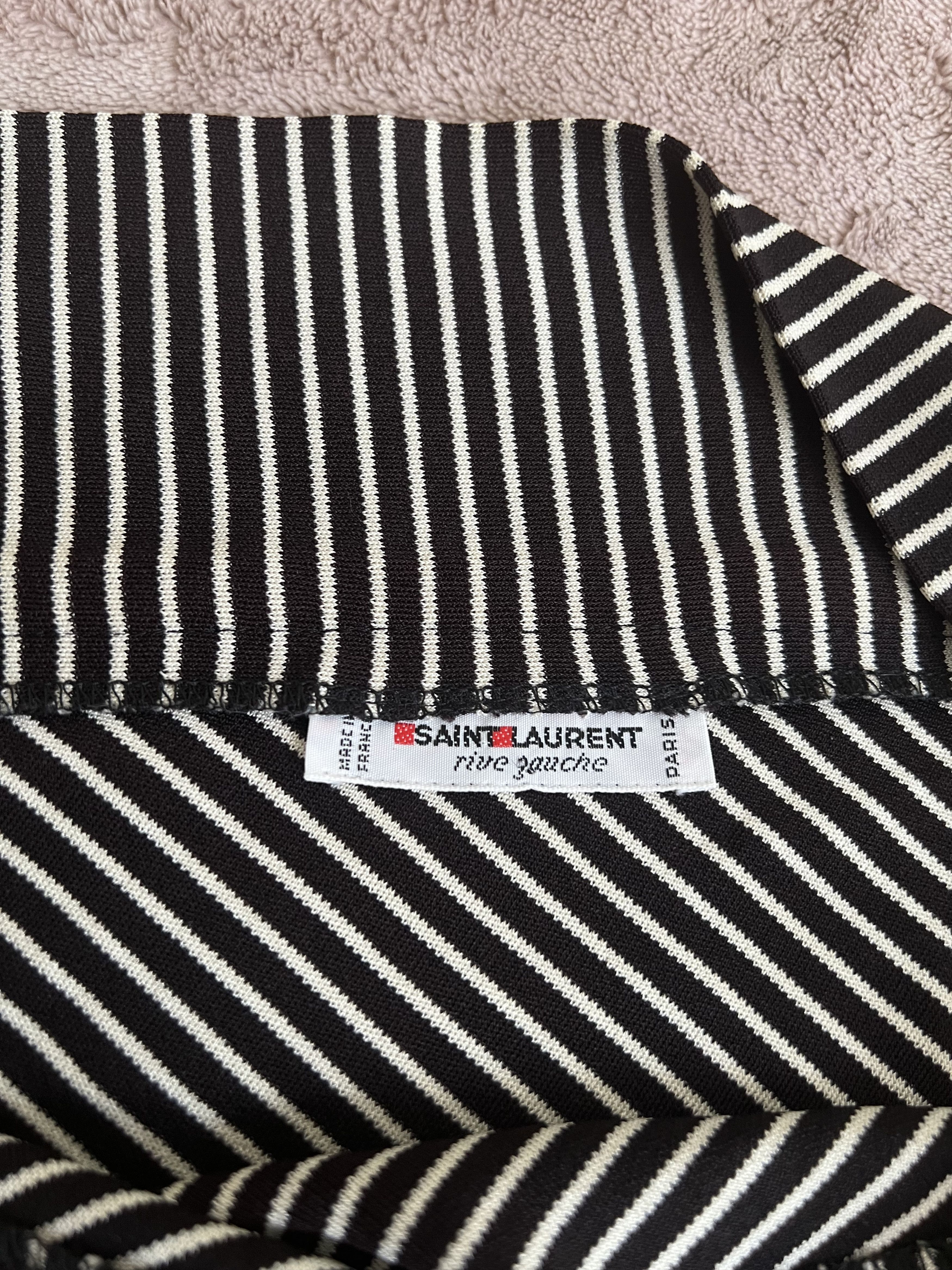 Saint Laurent Paris × Vintage × Yves Saint Laurent Saint Laurent 80s Striped Knit One Shoulder Top Jumper Size M / US 6-8 / IT 42-44 - 3 Thumbnail