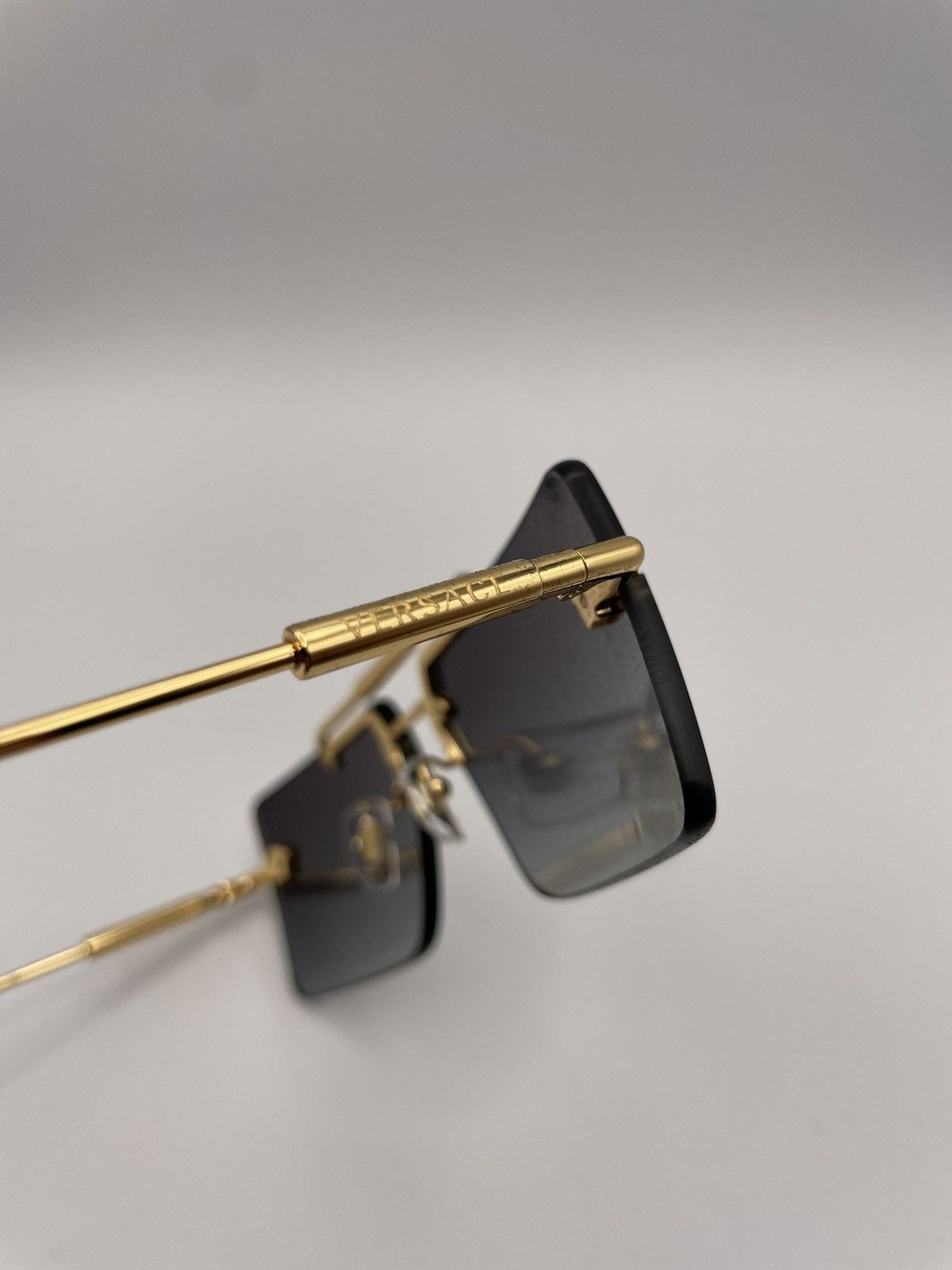 Versace Versace Frameless Sunglasses Size ONE SIZE - 7 Thumbnail