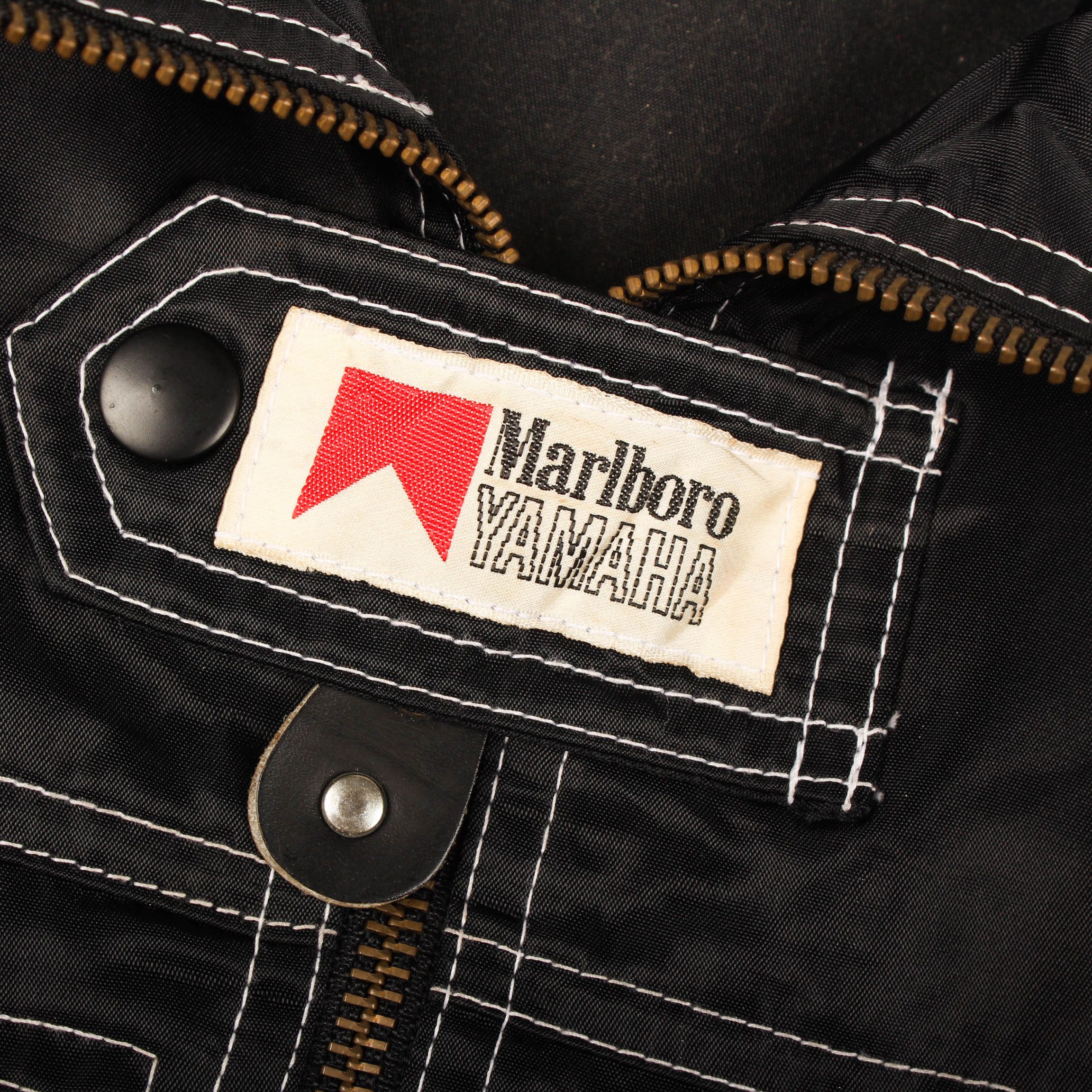 Marlboro Vintage Marlboro Yamaha Jacket Racing 90s Windbreaker Size US L / EU 52-54 / 3 - 9 Thumbnail