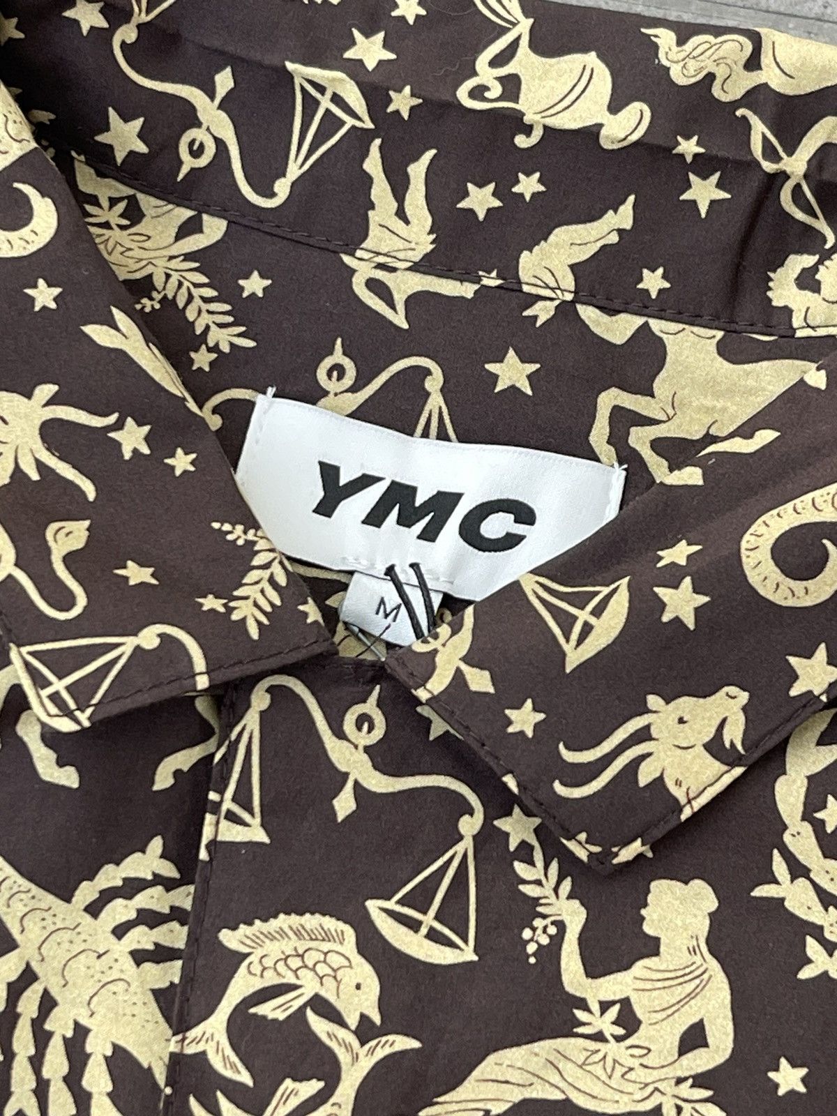 YMC !DS! SS23 YMC Zodiac Motif Silk Button Up Shirt Size US M / EU 48-50 / 2 - 21 Thumbnail