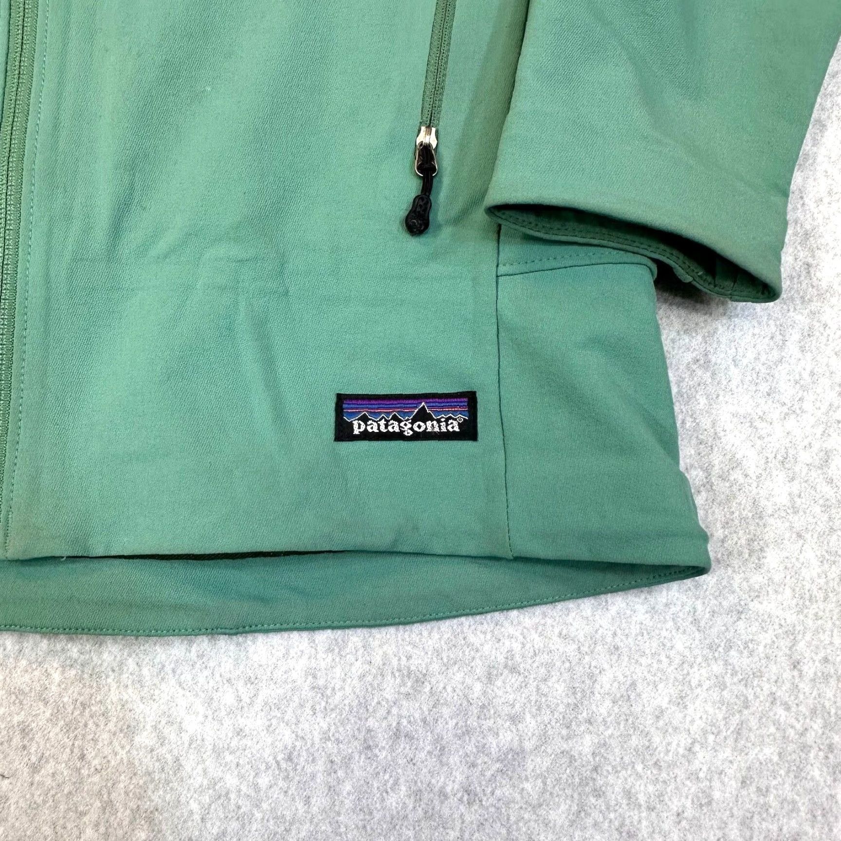 Patagonia Patagonia Womens Jacket XS Green Super Guide Soft Shell Full Zip Hiking 83160 Size XS / US 0-2 / IT 36-38 - 3 Thumbnail