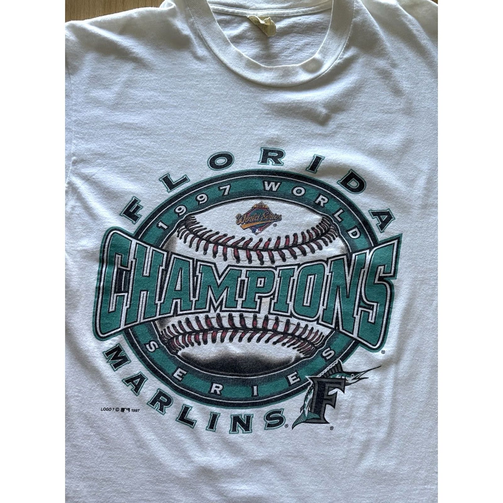 Vintage VINTAGE Screen Stars Best Shirt Men L Florida Marlins Tee Single Stitch 90s White Cotton Jersey 90s Baseball Mens Size US L / EU 52-54 / 3 - 2 Thumbnail