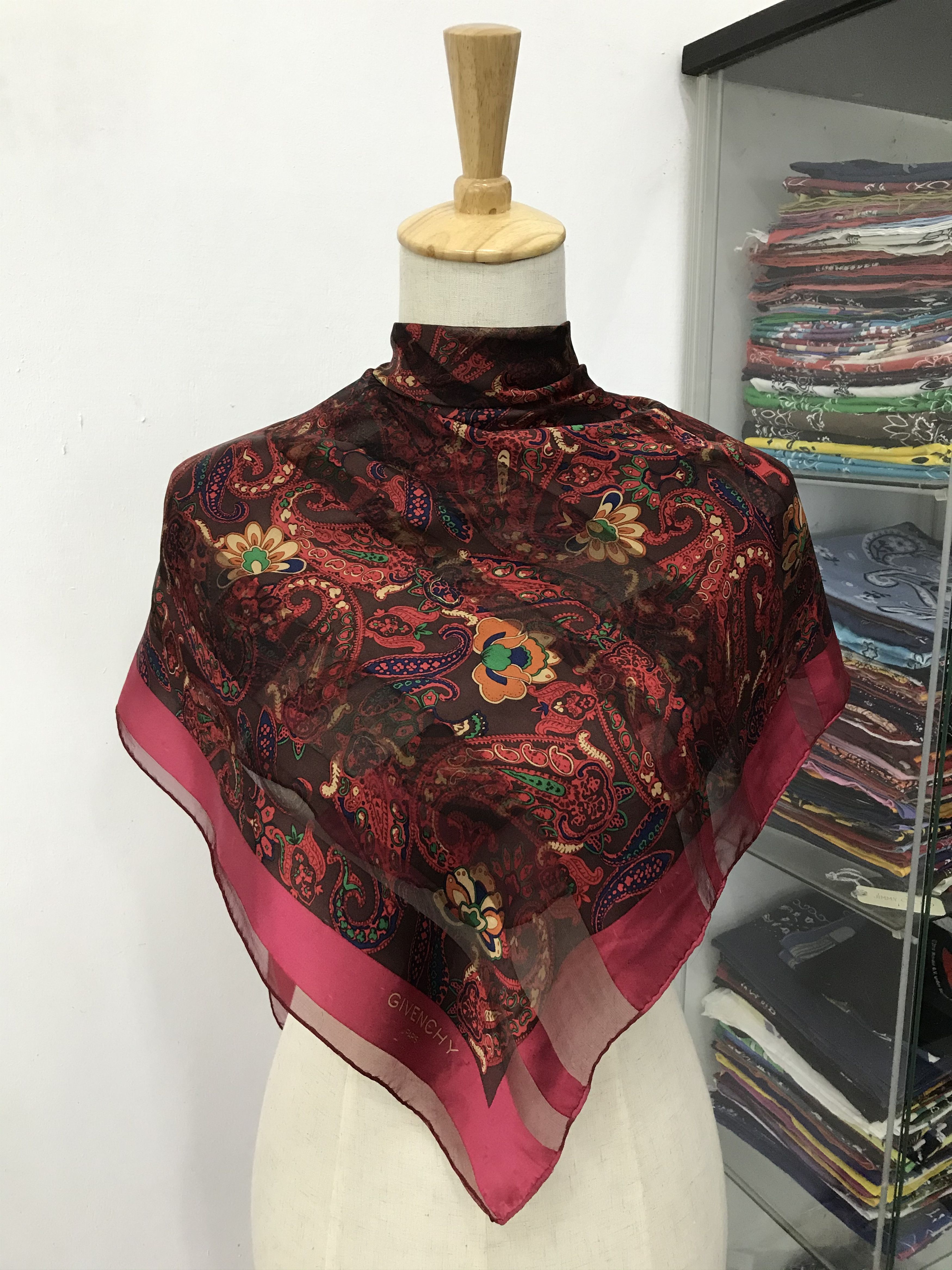 Vintage Vintage Givenchy Silk Scarf Size ONE SIZE - 1 Thumbnail