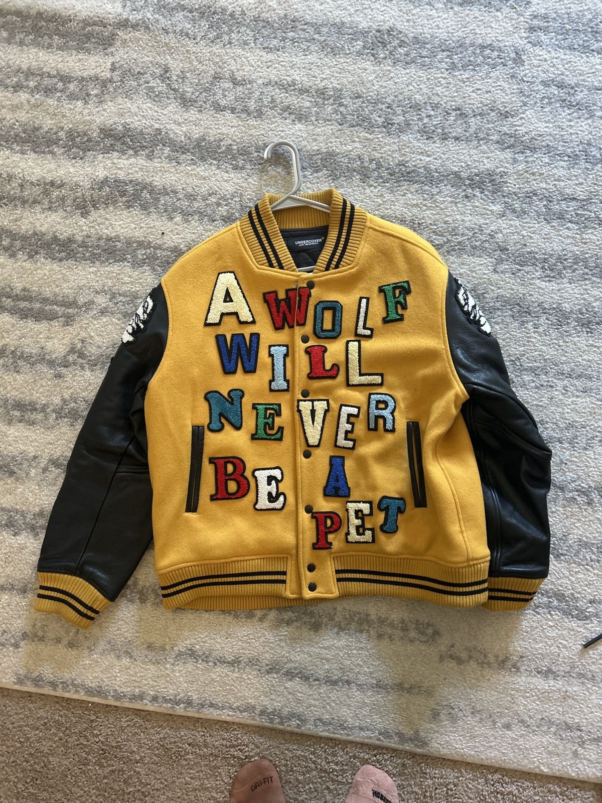 Jun Takahashi × Undercover Jun Takahashi × UNDERCOVER 💣🐝 Size US M / EU 48-50 / 2 - 6 Thumbnail
