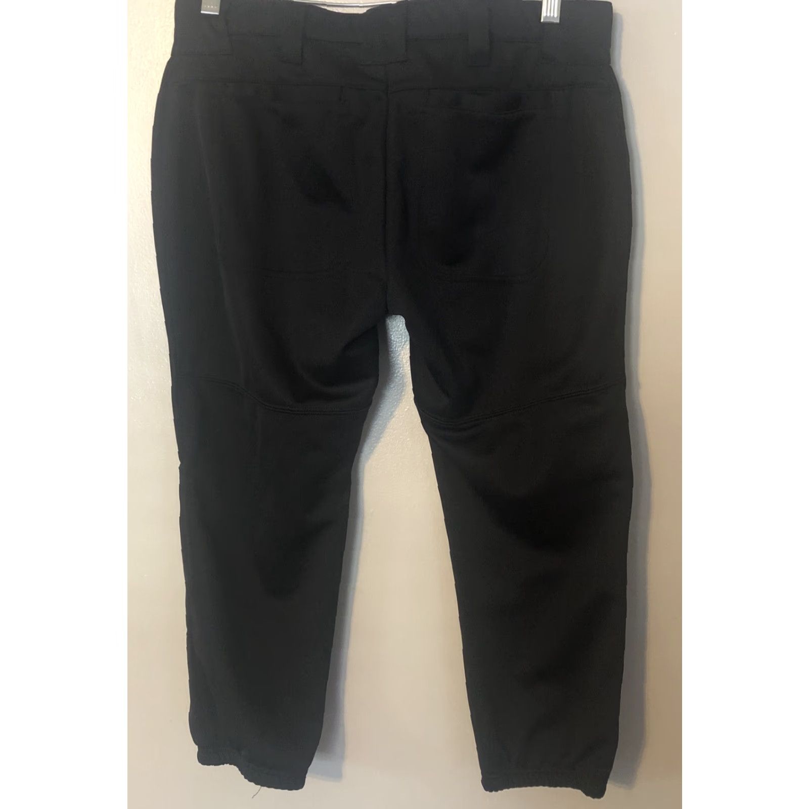 Under Armour Under Armour HeatGear Womens S Capri Pants Softball Black Spring Fall Summer Regular/Capri Ladies Size 28" / US 6 / IT 42 - 4 Thumbnail