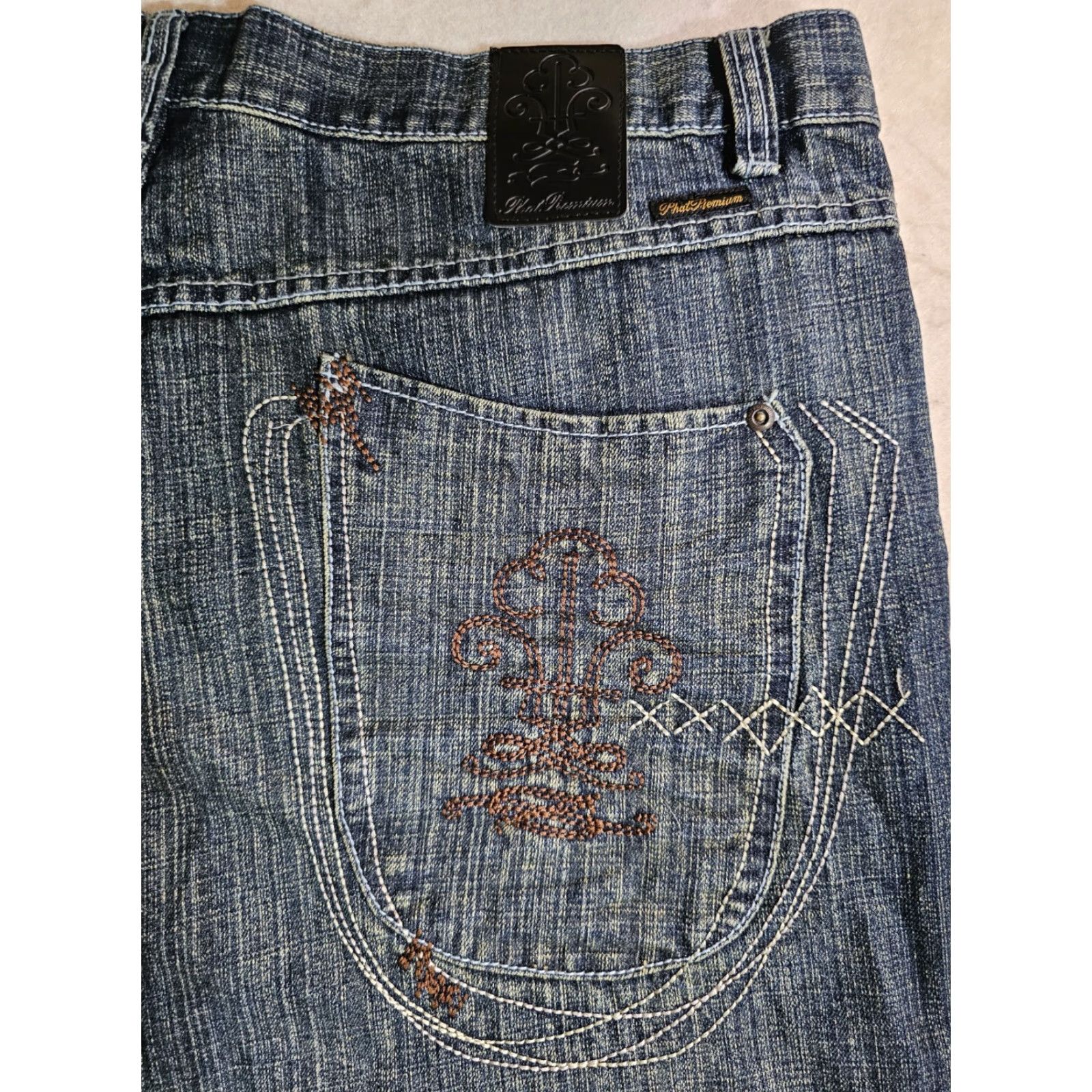 Phat Farm VINTAGE Phat Premium Phat Farm Embroidered Denim Jeans Mens 40x32 Wide Leg Size US 40 / EU 56 - 6 Thumbnail