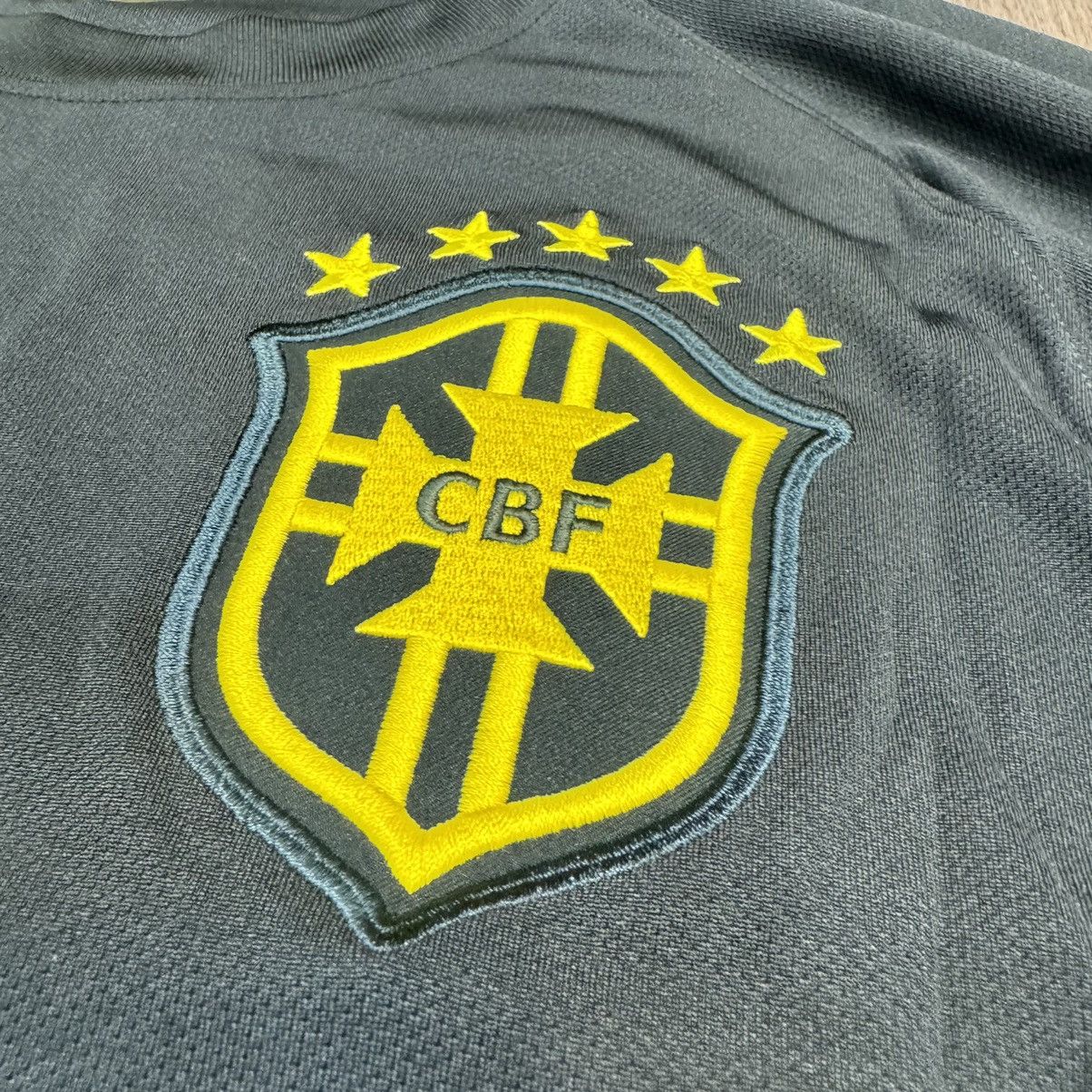 Nike Brazil 2014 away shirt #7 Pato Size US L / EU 52-54 / 3 - 3 Thumbnail