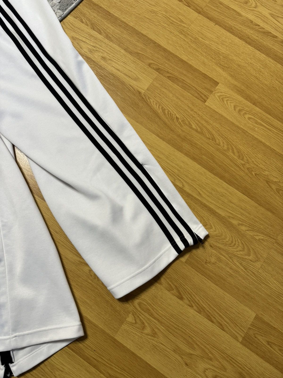 Adidas × Vintage Adidas Vintage Baggy Creased Pant Size 36" / US 14 / IT 50 - 9 Thumbnail