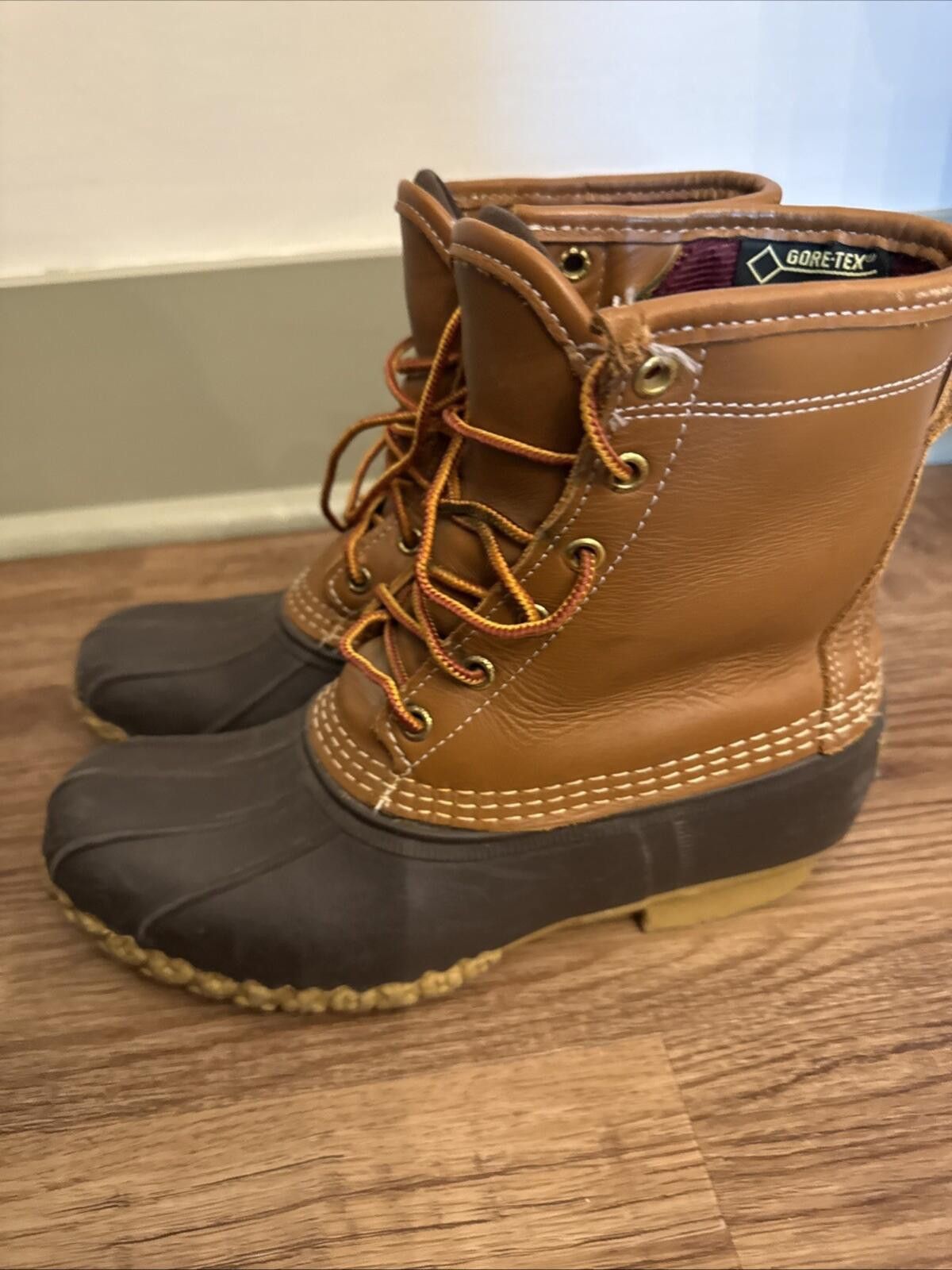 L.L. Bean LL Bean Boots 8” GORE-TEX Thinsulate Leather Duck Boots Size US 7 / EU 40 - 2 Thumbnail