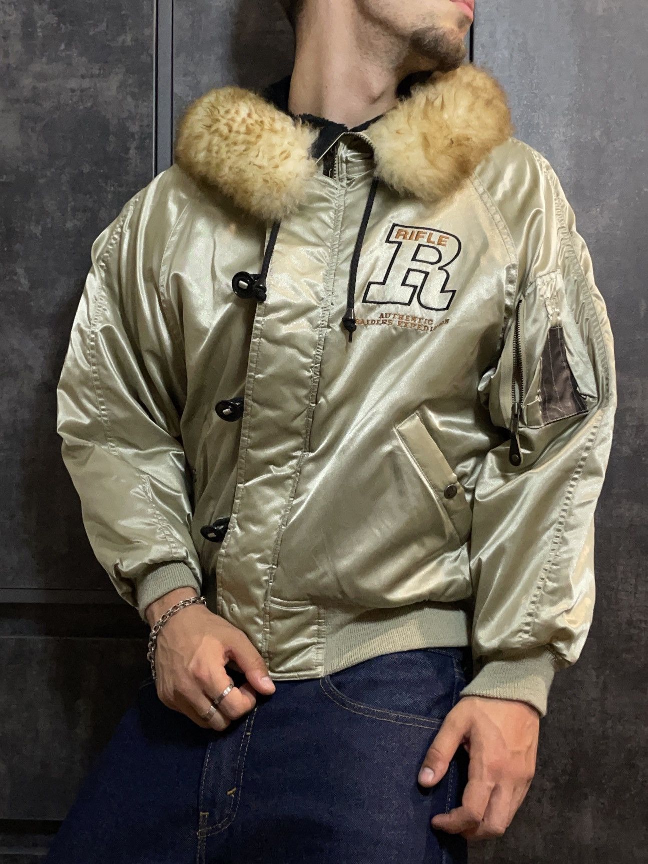 Crazy Vintage Rifle Fur Bomber Jacket Alpha Hype Balenciaga