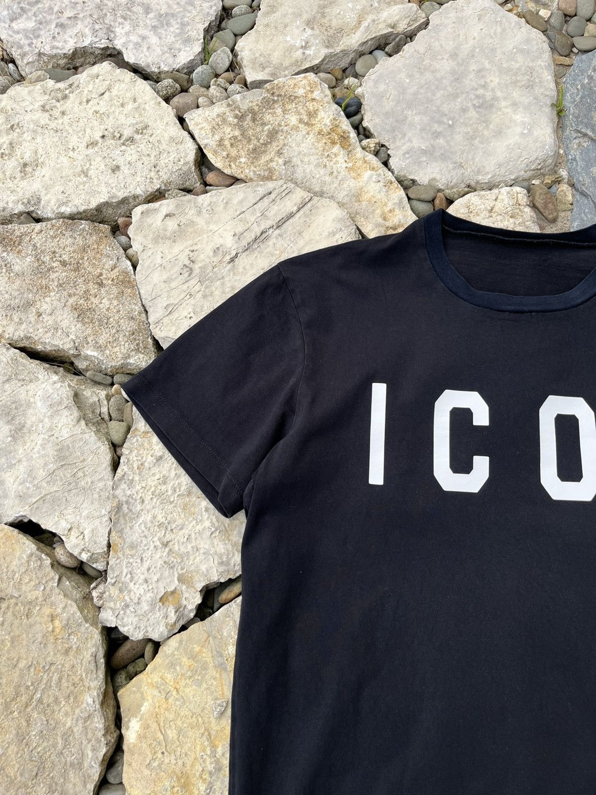 Designer × Dsquared2 Dsquared2 ICON big logo central t-shirt designer tee Canada Size US L / EU 52-54 / 3 - 5 Thumbnail