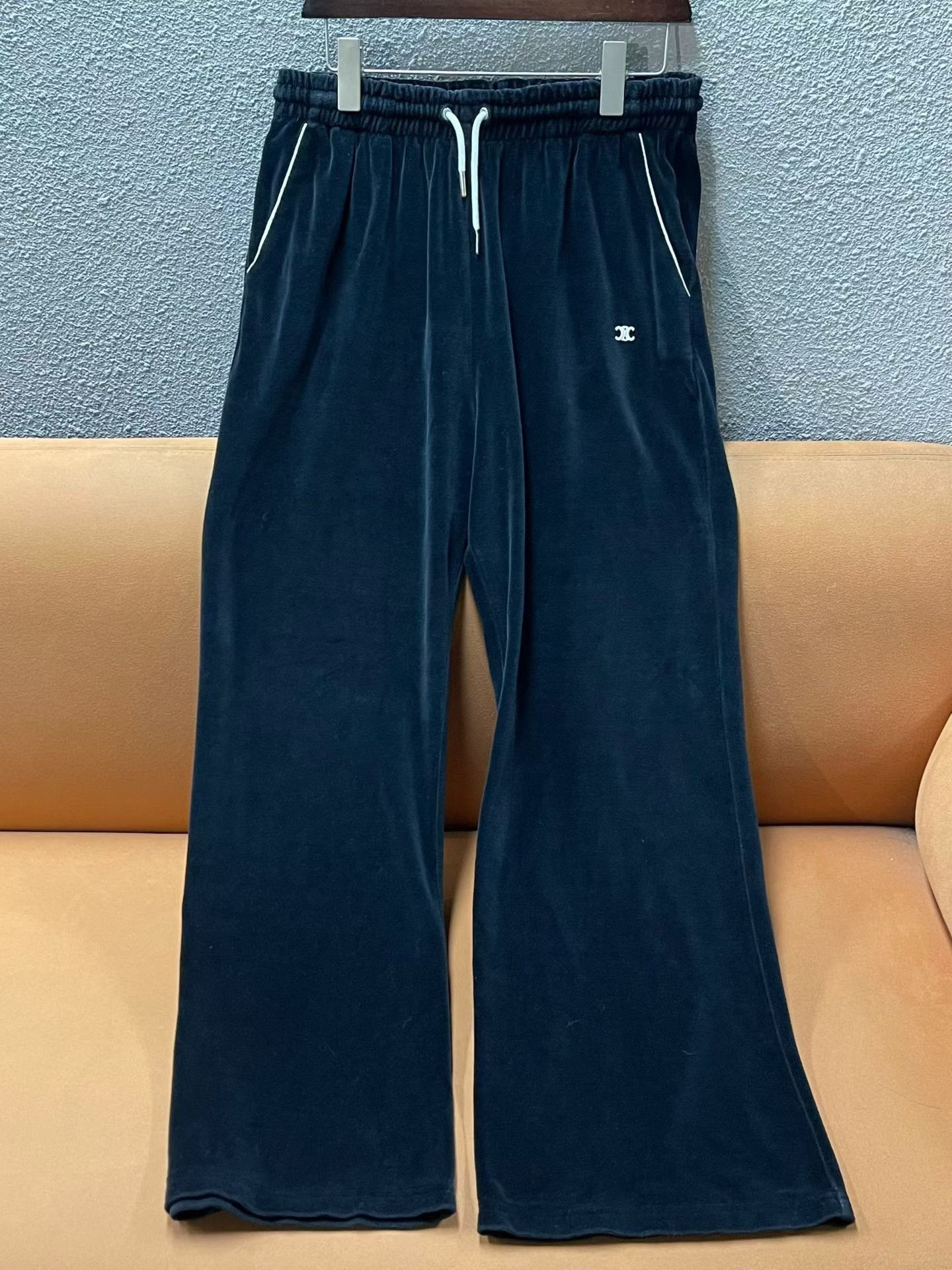 Celine CELINE SS22 Velvet Wide-Leg Pants Size 38" / US 16 / IT 52 - 1 Thumbnail
