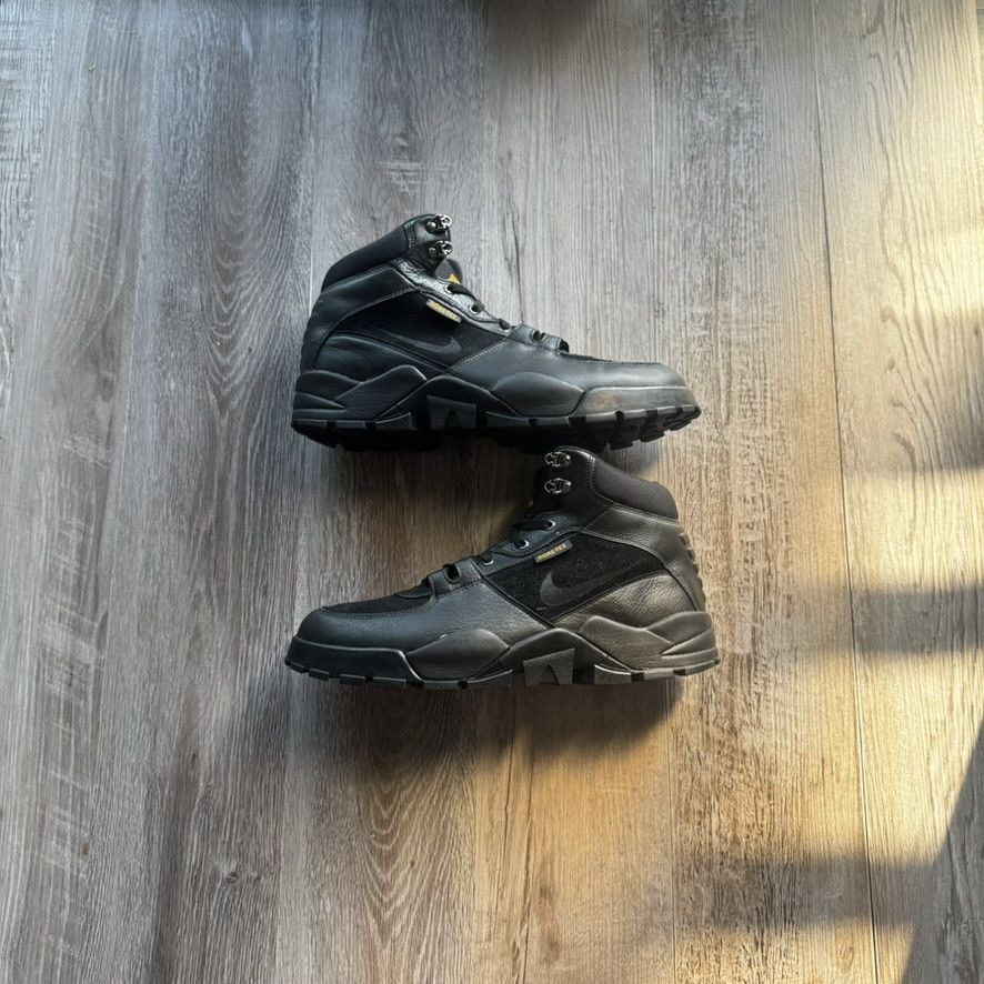 Nike NIKE • Rhyodomo Gore-Tex "Black Anthracite" (13M) Size US 13 / EU 46 - 1 Thumbnail